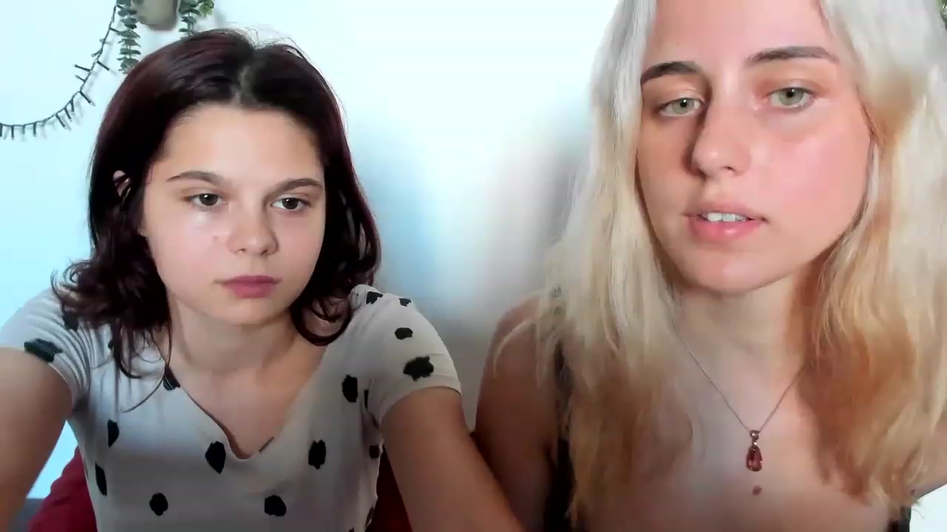 Gallery image thumbnail from AriahKiss's myfreecams stream on, 08/25/2023, 15:43 image 2 of 20