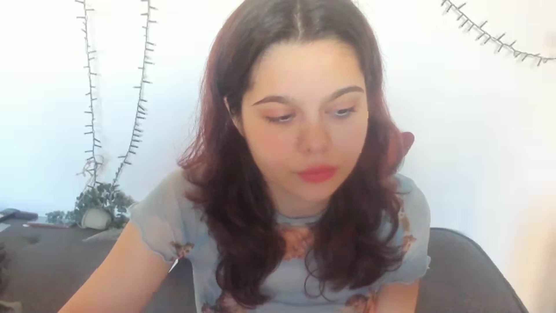 Gallery image thumbnail from AriahKiss's myfreecams stream on, 12/18/2023, 13:11 image 12 of 20