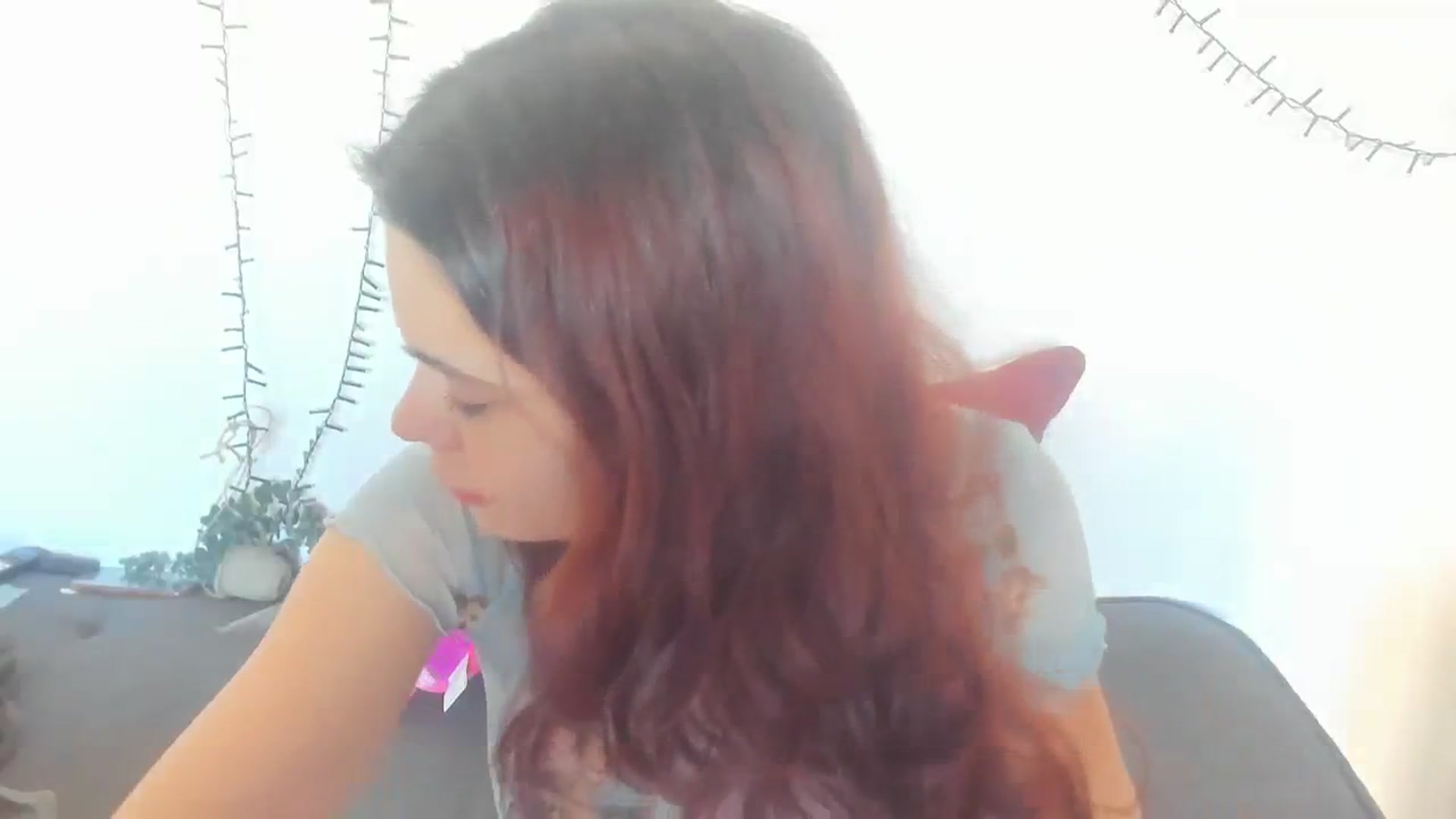 Gallery image thumbnail from AriahKiss's myfreecams stream on, 12/18/2023, 13:11 image 13 of 20