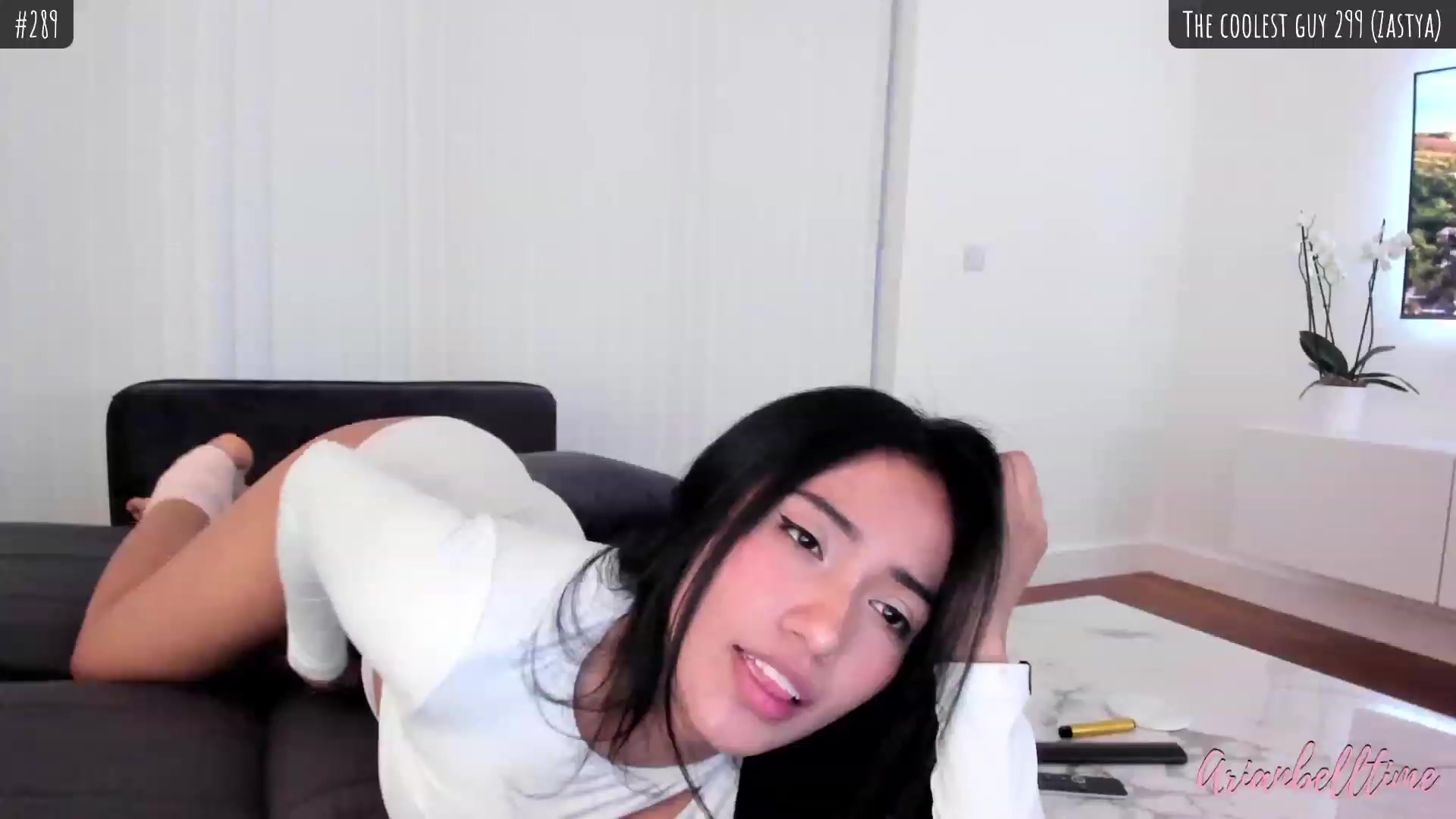 Gallery image thumbnail from ArianBelltime's myfreecams stream on, 05/25/2023, 04:19 image 9 of 20