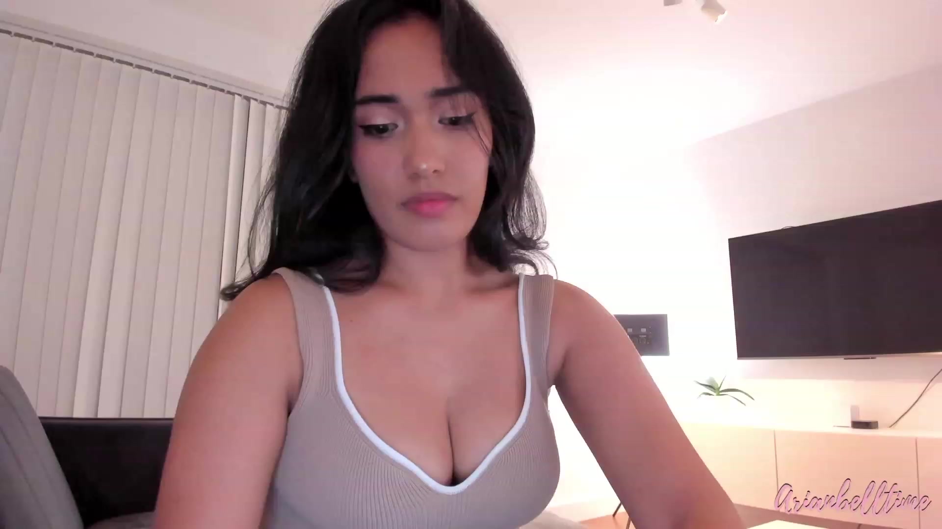 Gallery image thumbnail from ArianBelltime's myfreecams stream on, 08/18/2023, 22:54 image 17 of 20