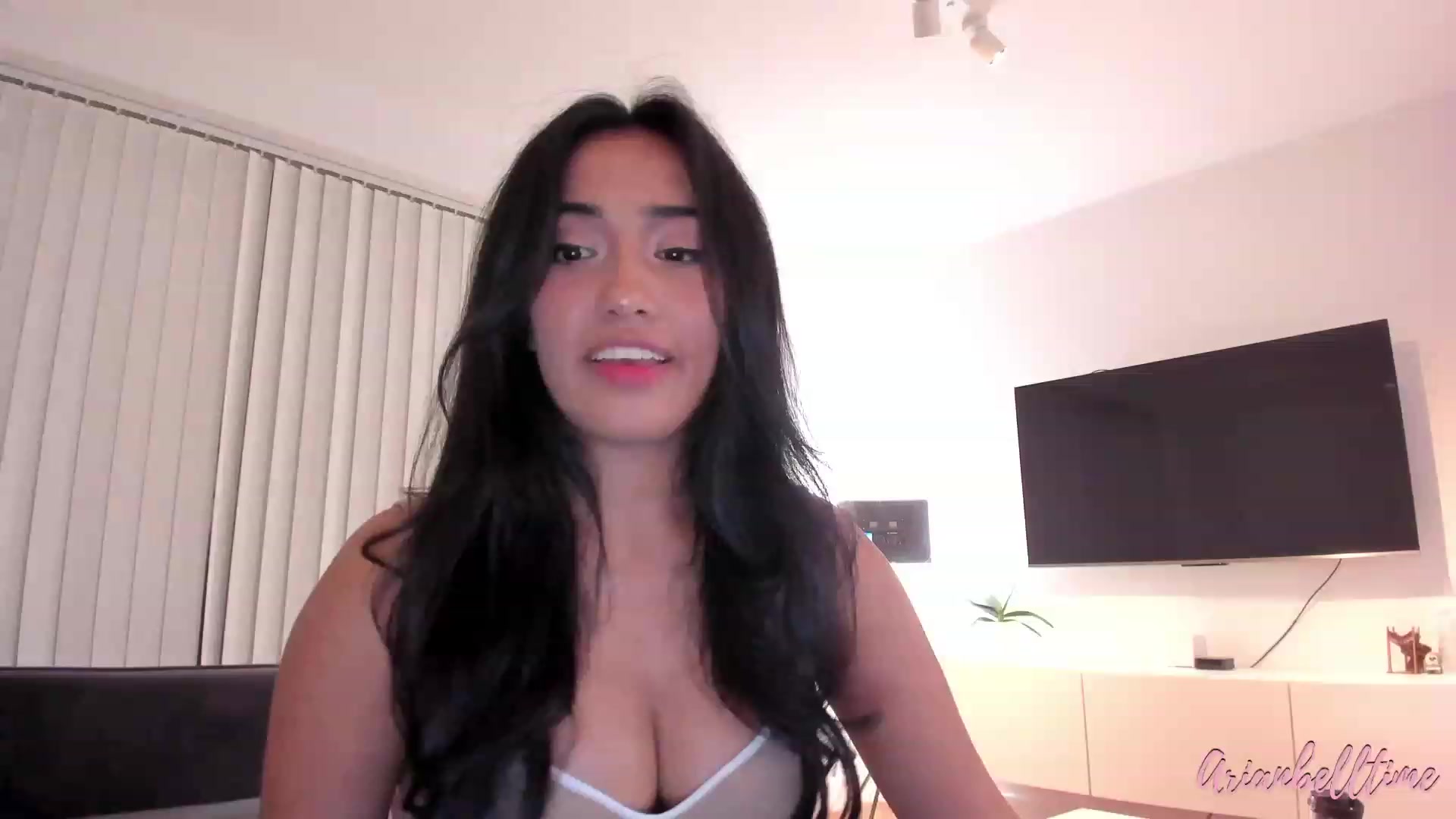 Gallery image thumbnail from ArianBelltime's myfreecams stream on, 08/18/2023, 22:54 image 3 of 20