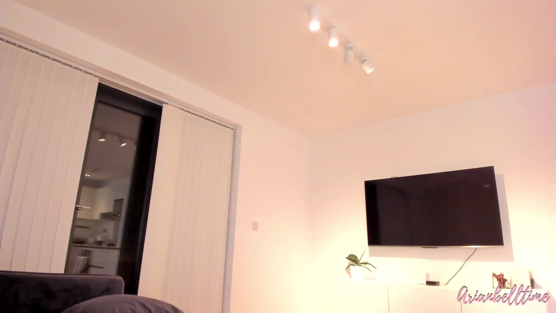 Gallery image thumbnail from ArianBelltime's myfreecams stream on, 08/19/2023, 23:30 image 13 of 20