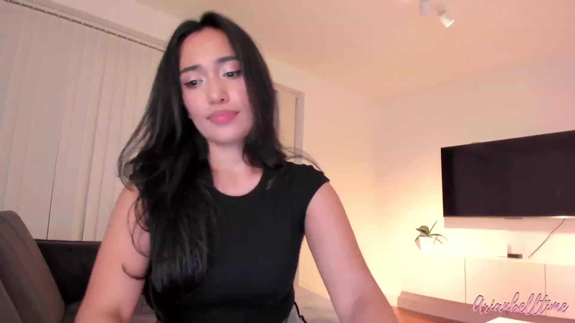 Gallery image thumbnail from ArianBelltime's myfreecams stream on, 08/23/2023, 01:56 image 19 of 20