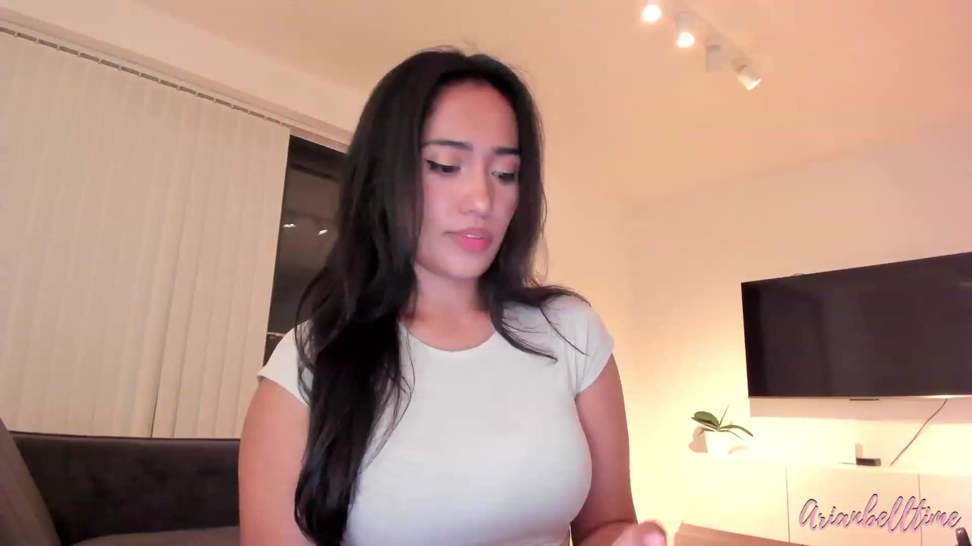 Gallery image thumbnail from ArianBelltime's myfreecams stream on, 08/23/2023, 23:12 image 7 of 20