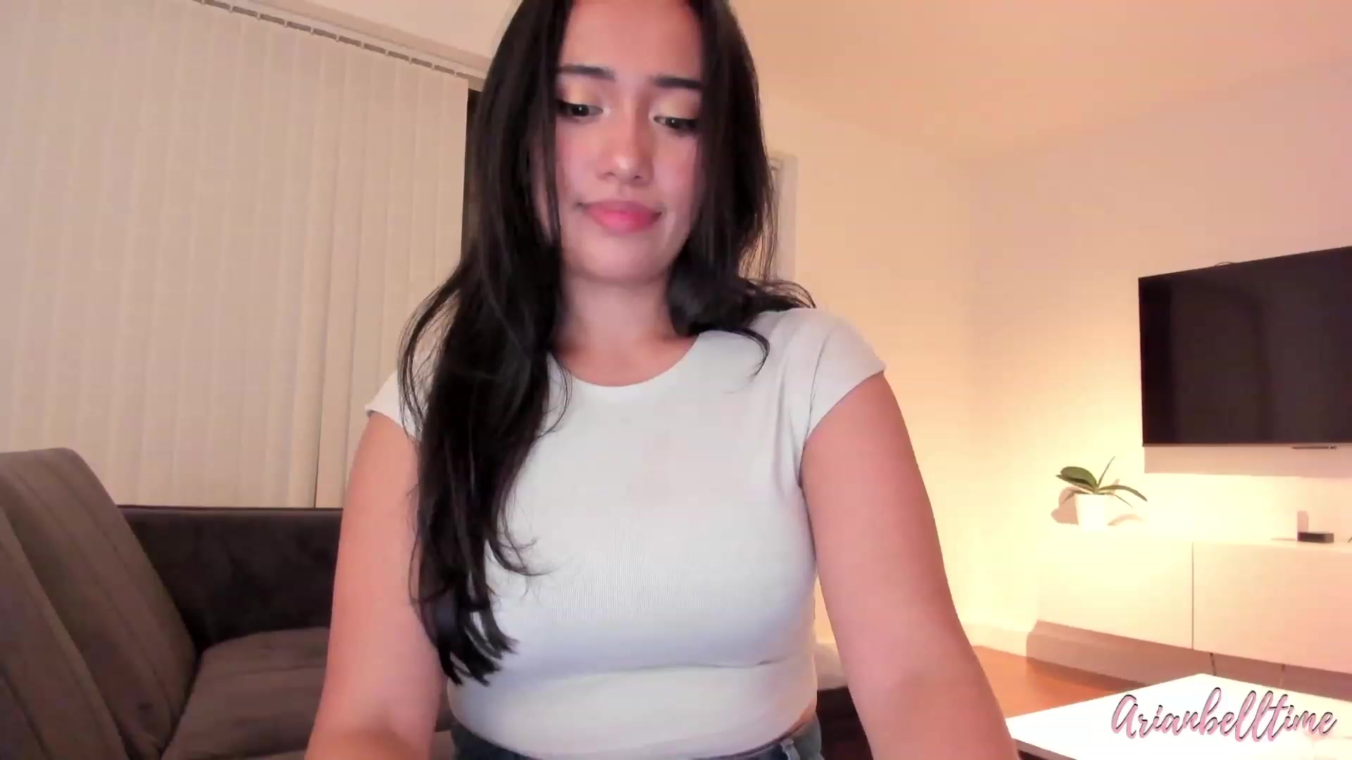 Gallery image thumbnail from ArianBelltime's myfreecams stream on, 08/23/2023, 23:12 image 15 of 20