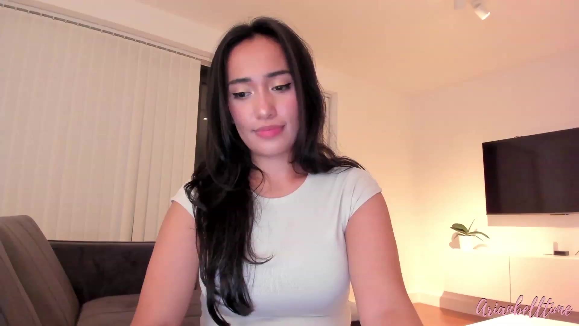 Gallery image thumbnail from ArianBelltime's myfreecams stream on, 08/23/2023, 23:12 image 19 of 20