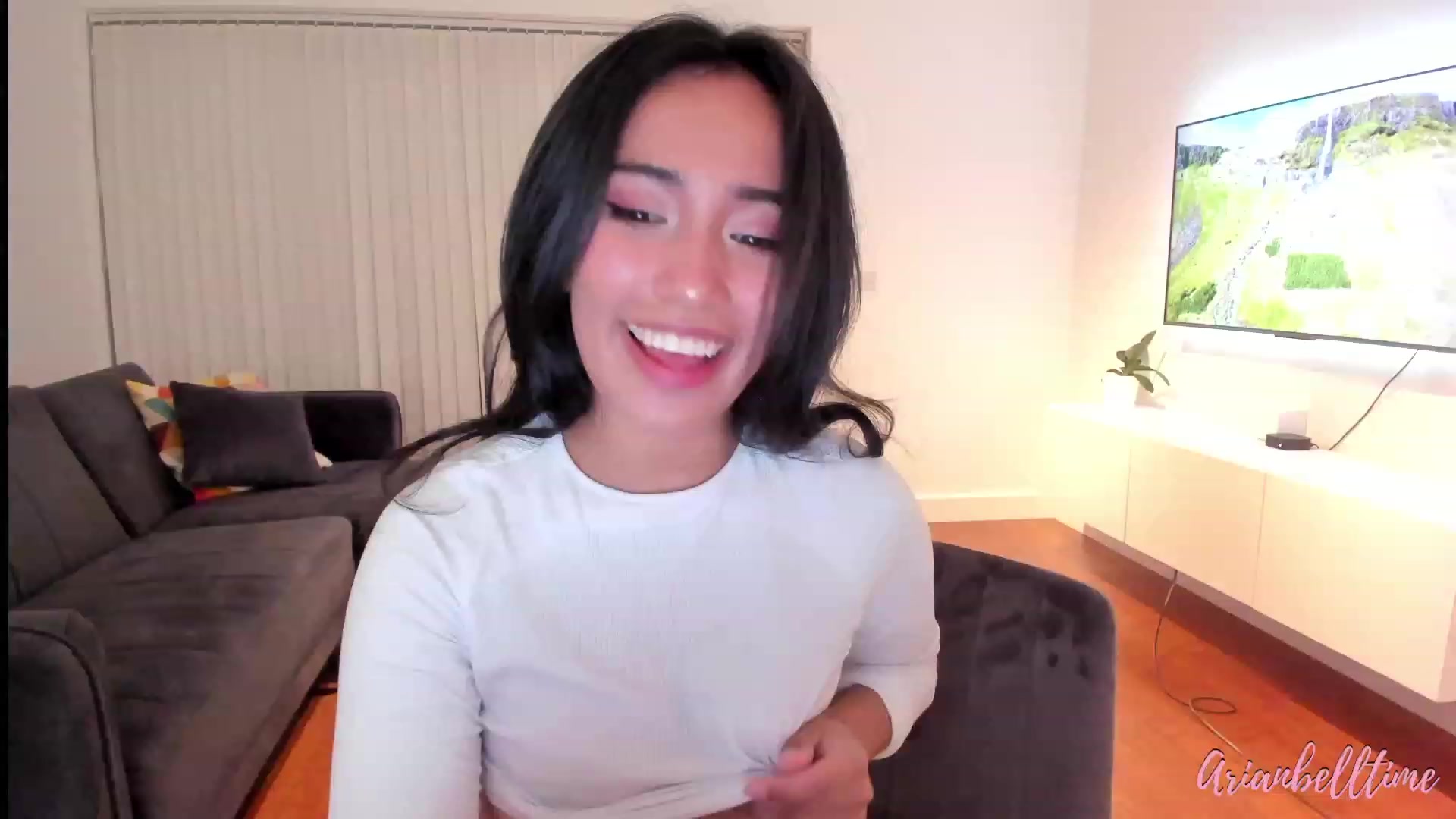 Gallery image thumbnail from ArianBelltime's myfreecams stream on, 08/25/2023, 02:38 image 16 of 20