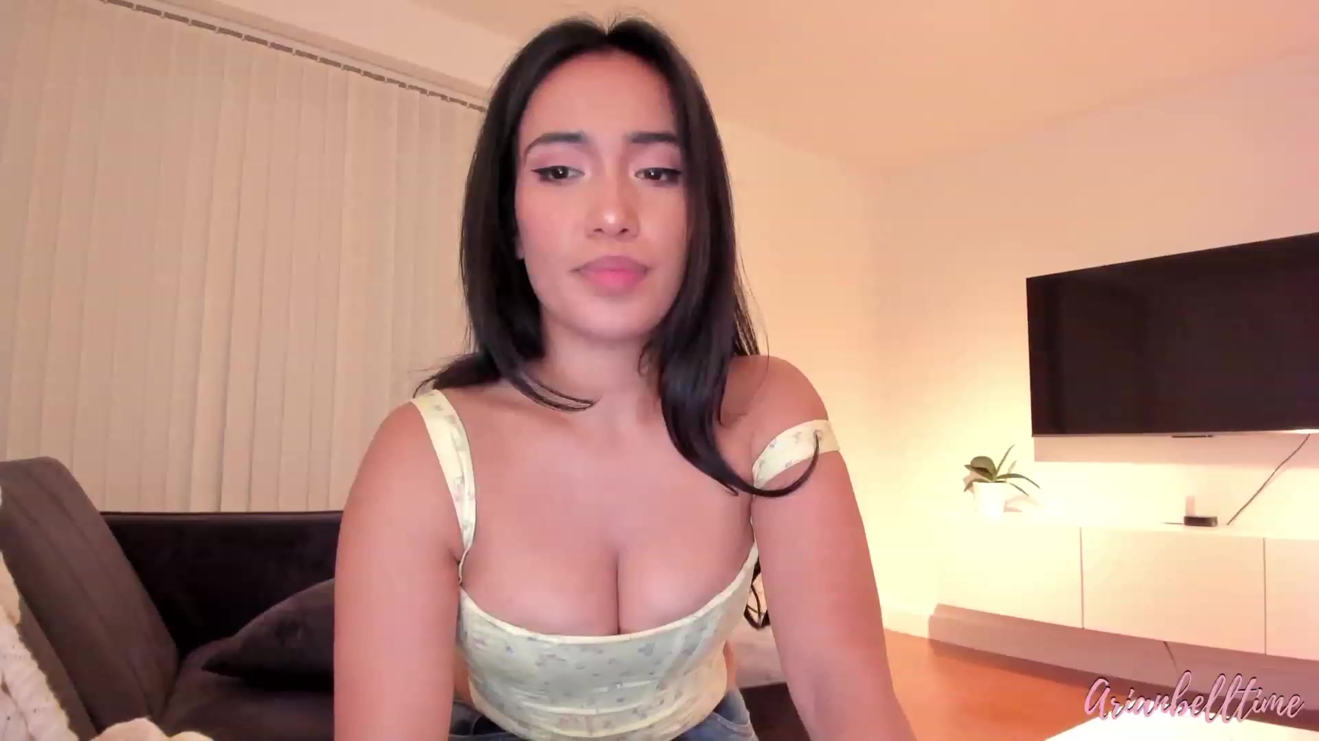 Gallery image thumbnail from ArianBelltime's myfreecams stream on, 08/25/2023, 23:06 image 9 of 20