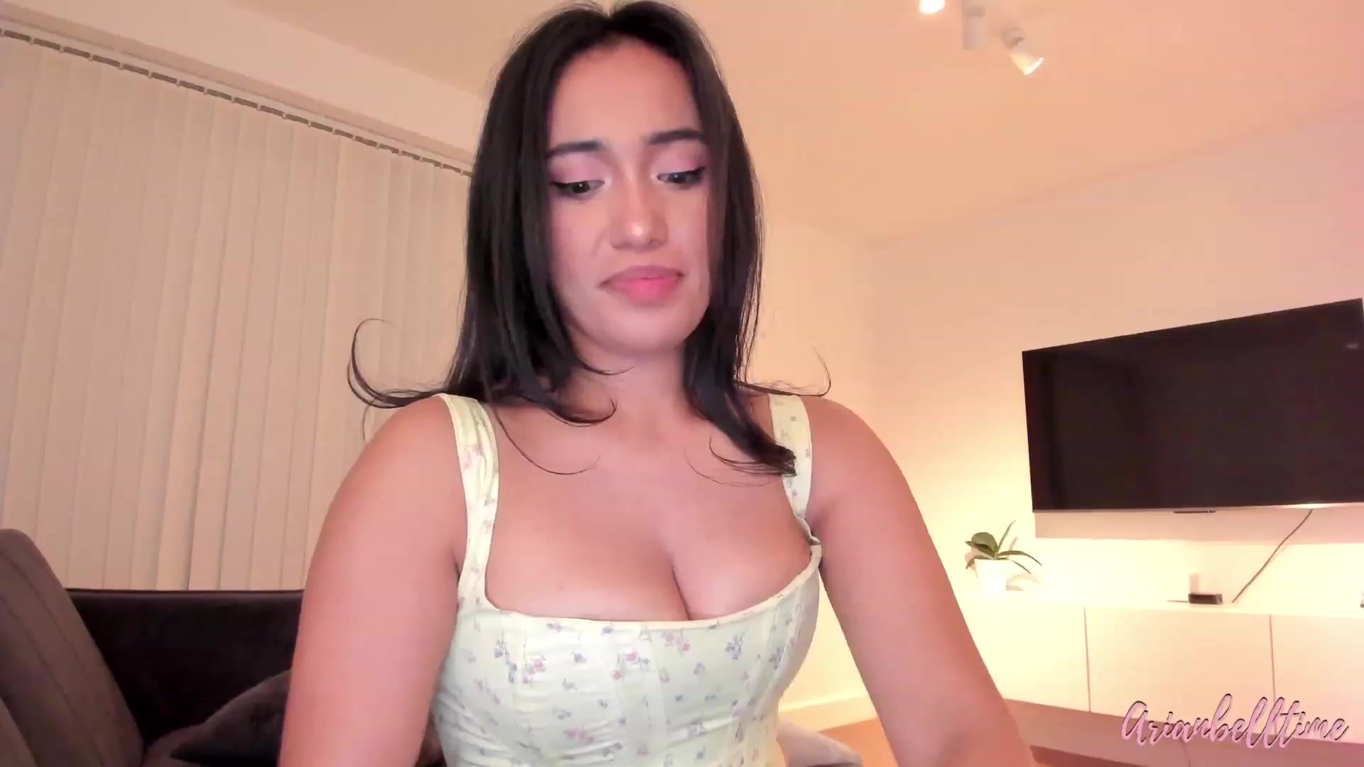 Gallery image thumbnail from ArianBelltime's myfreecams stream on, 08/25/2023, 23:06 image 18 of 20