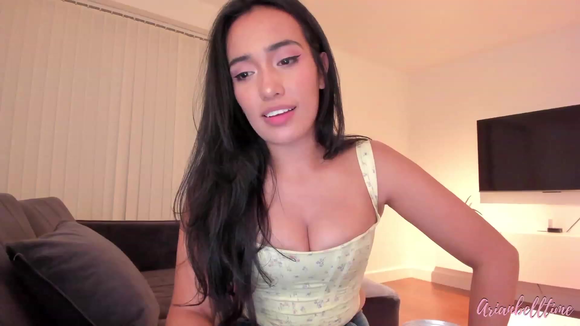 Gallery image thumbnail from ArianBelltime's myfreecams stream on, 08/26/2023, 24:02 image 14 of 20