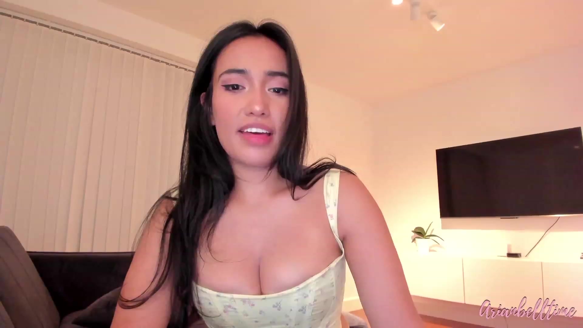 Gallery image thumbnail from ArianBelltime's myfreecams stream on, 08/26/2023, 24:02 image 2 of 20