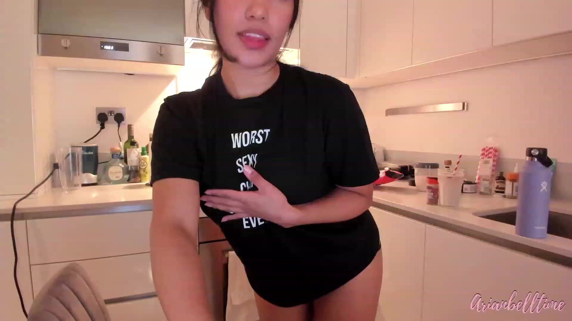 Gallery image thumbnail from ArianBelltime's myfreecams stream on, 08/27/2023, 02:06 image 10 of 20