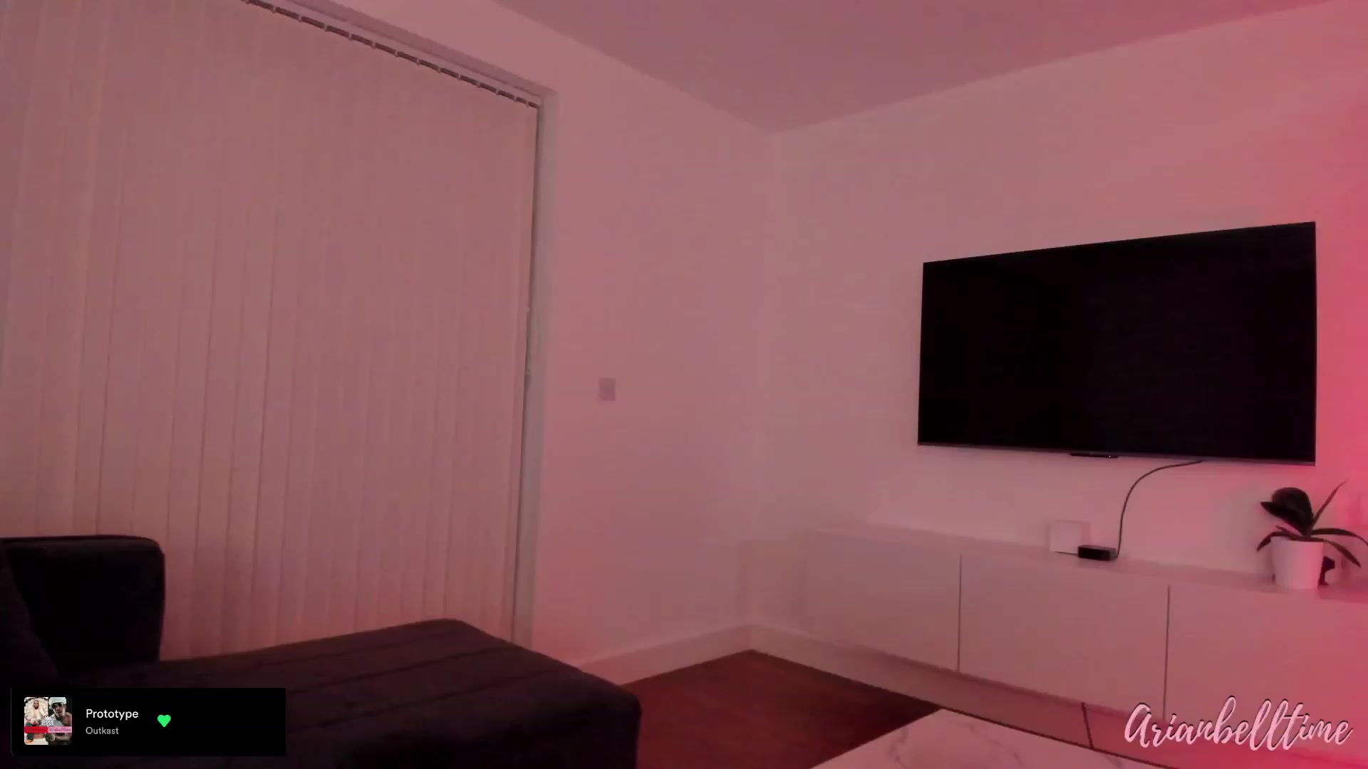Gallery image thumbnail from ArianBelltime's myfreecams stream on, 08/31/2023, 01:14 image 3 of 20