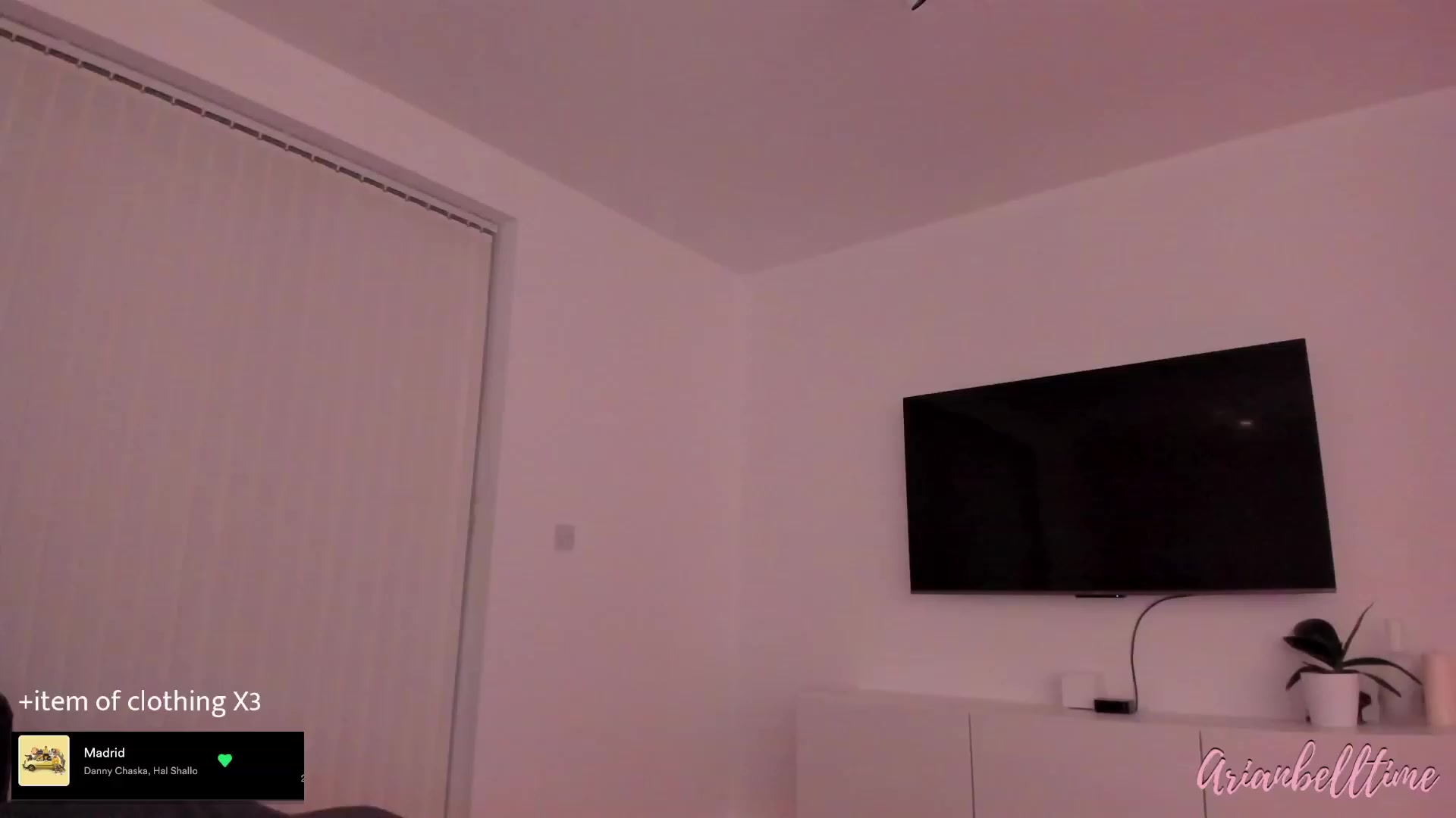 Gallery image thumbnail from ArianBelltime's myfreecams stream on, 09/01/2023, 24:03 image 11 of 20
