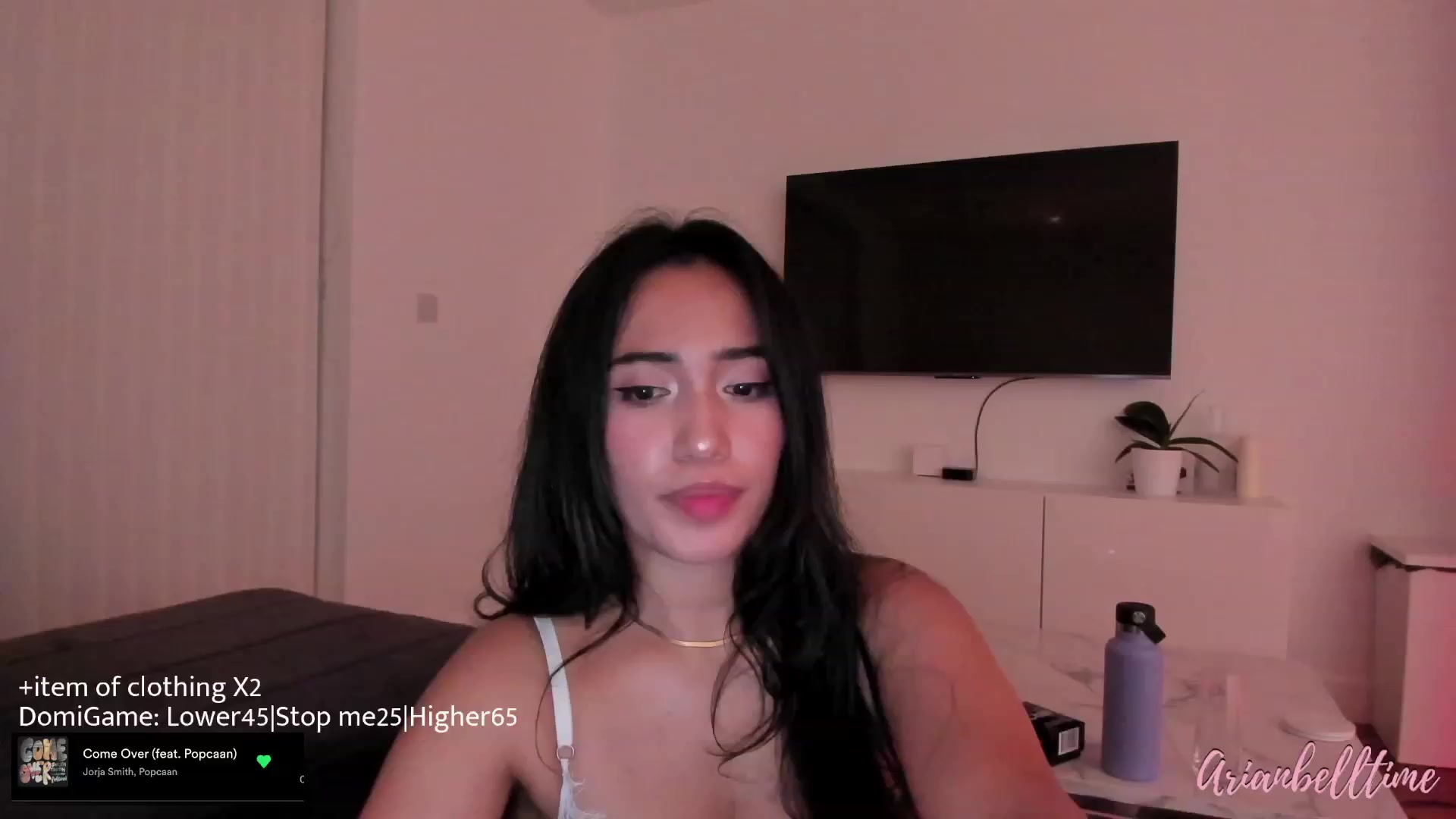 Gallery image thumbnail from ArianBelltime's myfreecams stream on, 09/01/2023, 04:18 image 18 of 20