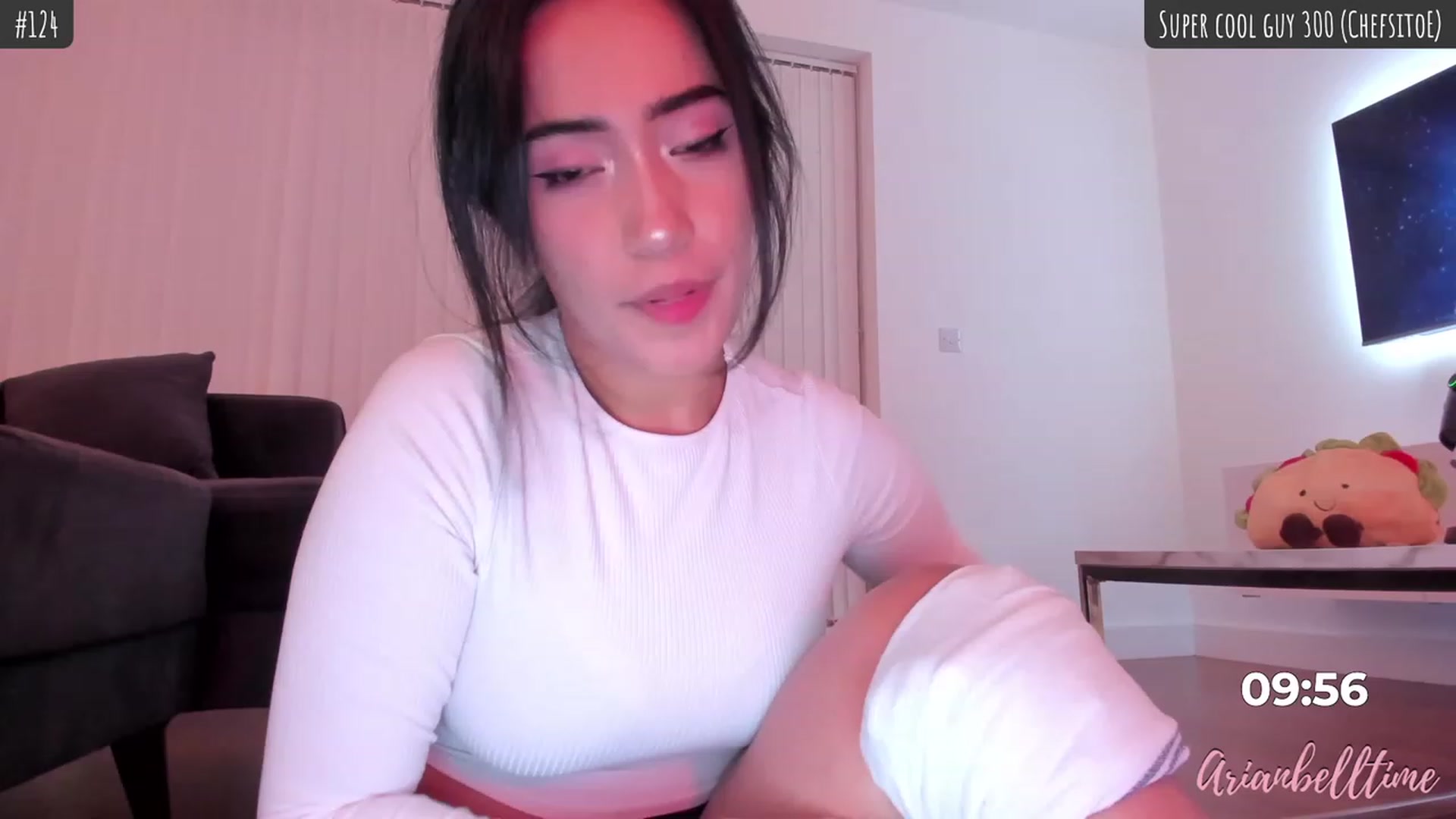 Gallery image thumbnail from ArianBelltime's myfreecams stream on, 09/27/2023, 24:13 image 11 of 20