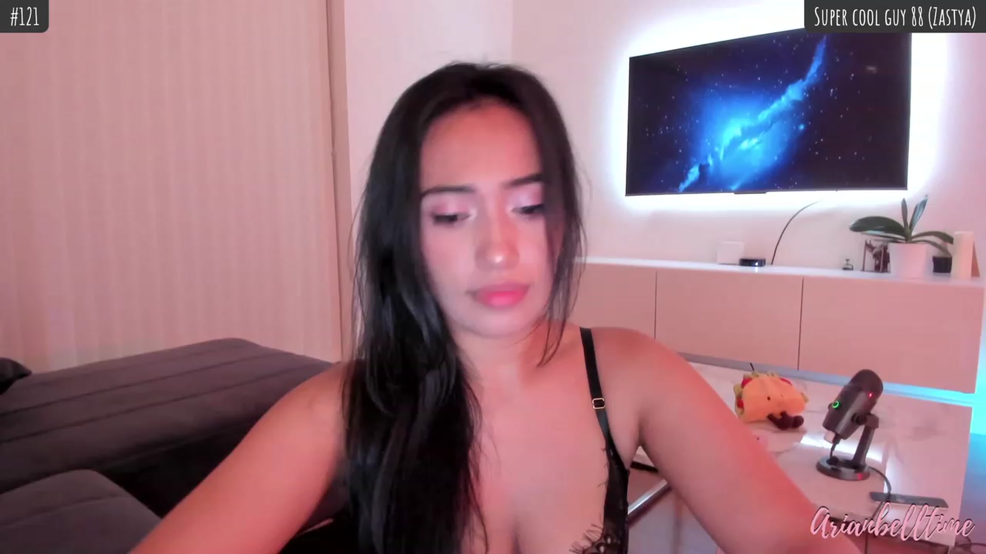 Gallery image thumbnail from ArianBelltime's myfreecams stream on, 09/28/2023, 02:43 image 17 of 20