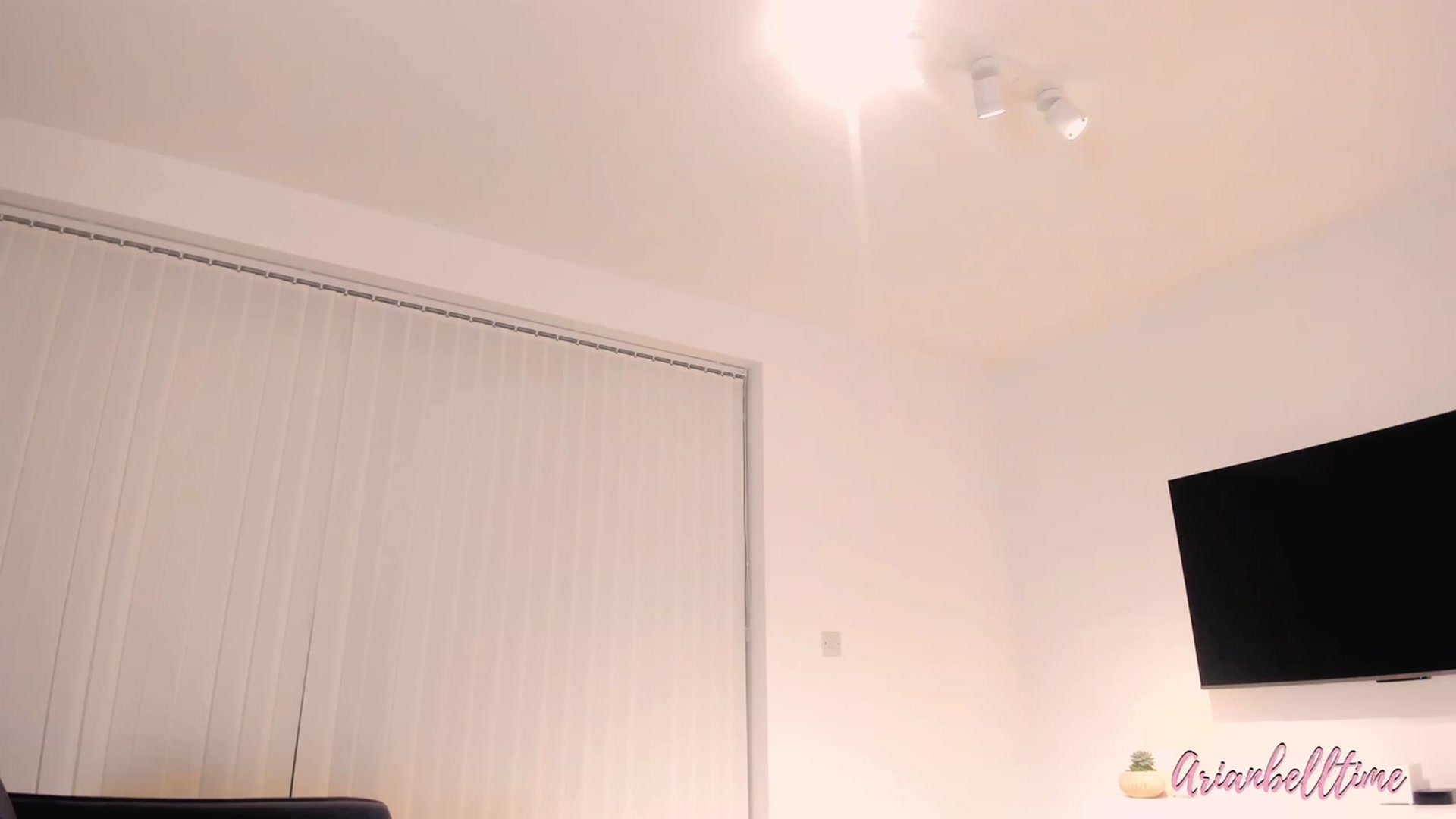 Gallery image thumbnail from ArianBelltime's myfreecams stream on, 12/10/2023, 01:55 image 16 of 20