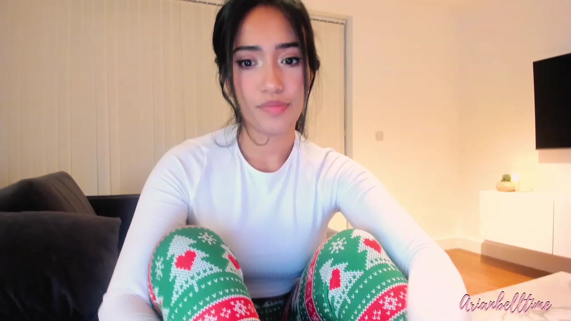 Gallery image thumbnail from ArianBelltime's myfreecams stream on, 12/10/2023, 01:55 image 15 of 20