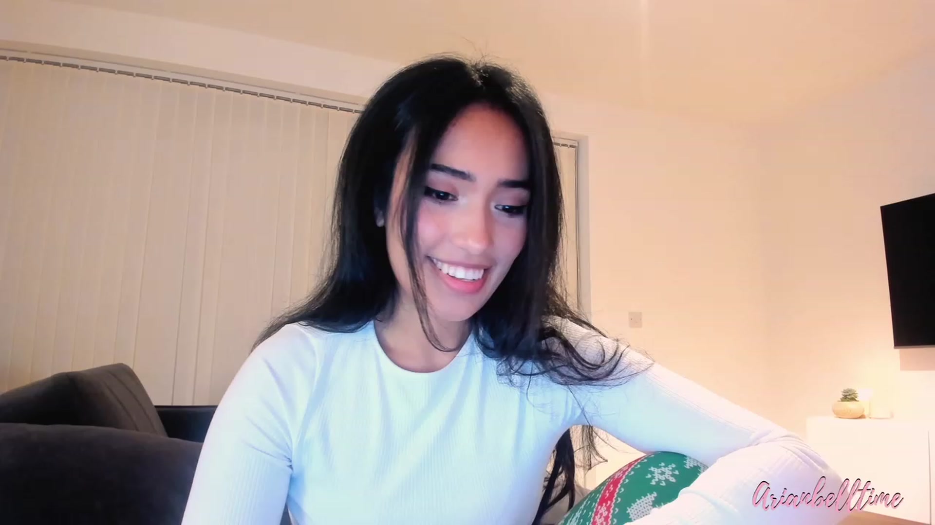 Gallery image thumbnail from ArianBelltime's myfreecams stream on, 12/10/2023, 01:55 image 11 of 20