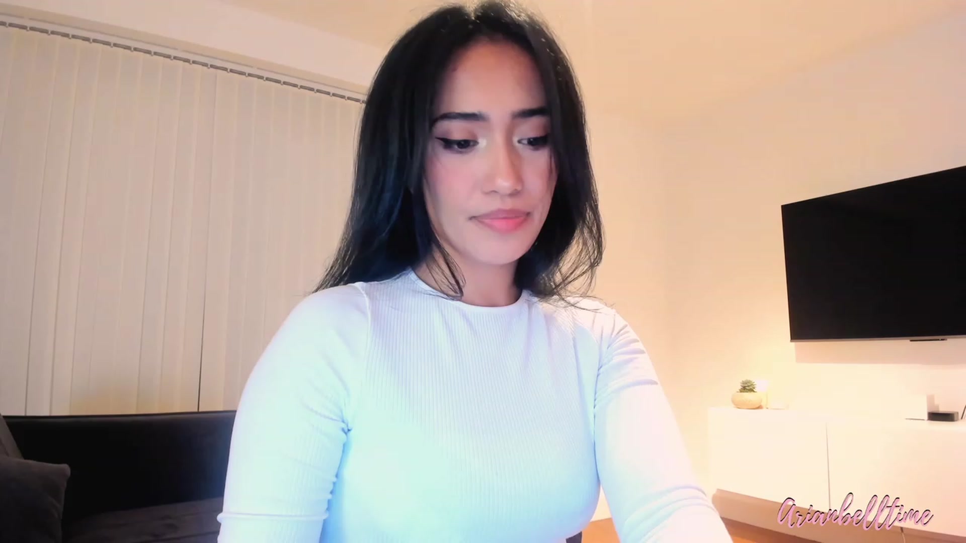 Gallery image thumbnail from ArianBelltime's myfreecams stream on, 12/10/2023, 01:55 image 4 of 20