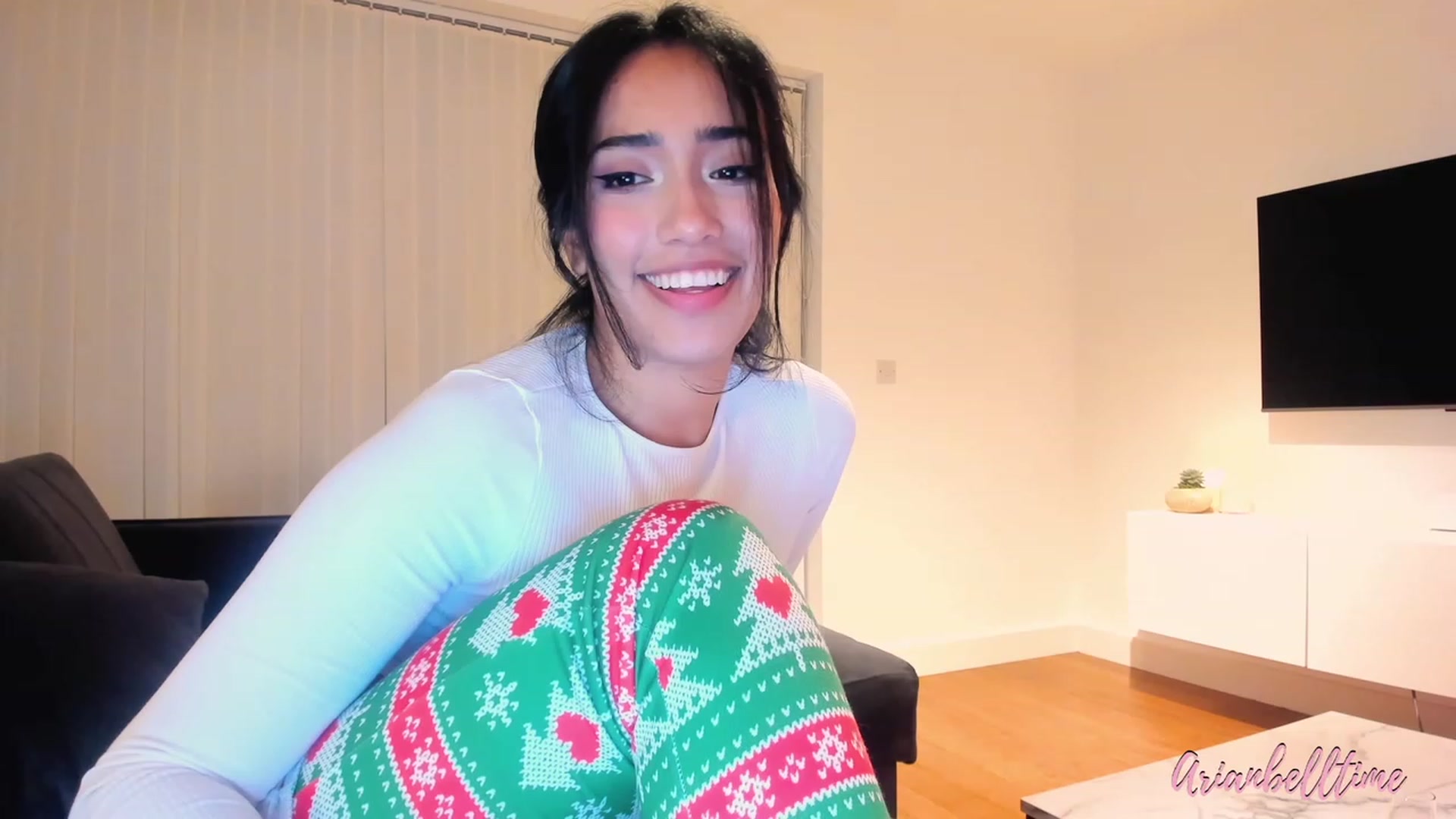 Gallery image thumbnail from ArianBelltime's myfreecams stream on, 12/10/2023, 02:33 image 2 of 20