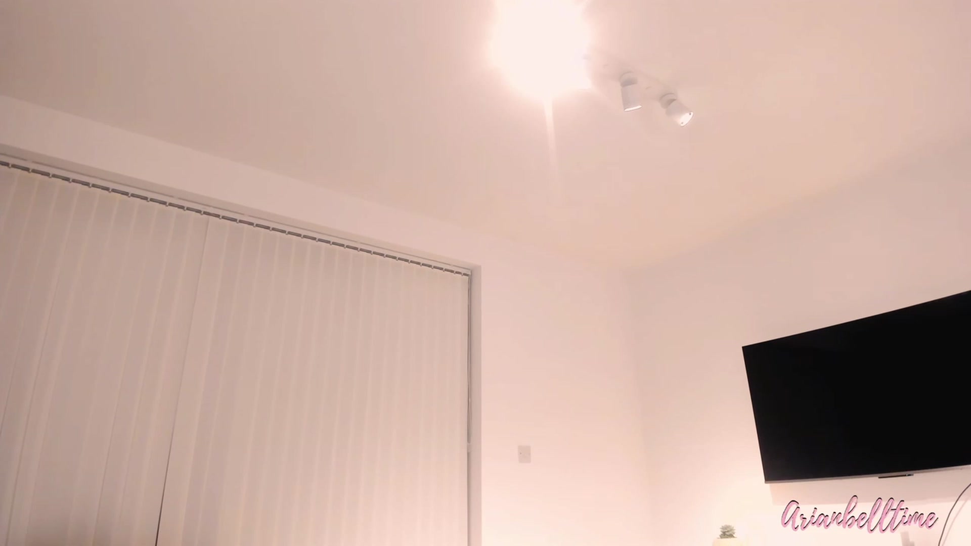 Gallery image thumbnail from ArianBelltime's myfreecams stream on, 12/10/2023, 03:26 image 18 of 20