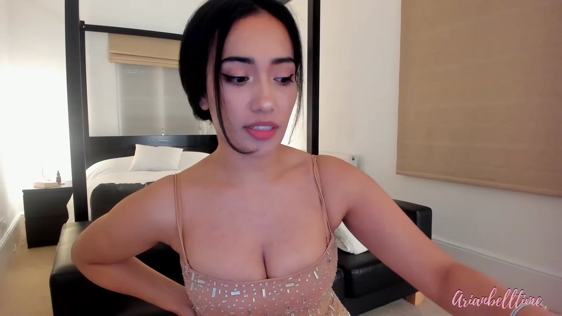Gallery image thumbnail from ArianBelltime's myfreecams stream on, 02/25/2024, 24:01 image 13 of 20