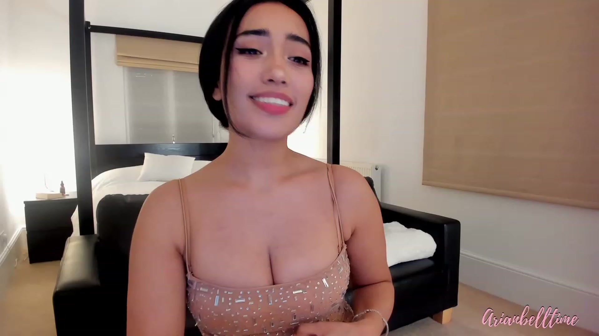 Gallery image thumbnail from ArianBelltime's myfreecams stream on, 02/25/2024, 24:01 image 14 of 20