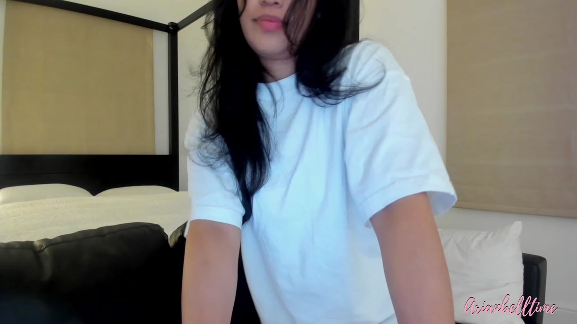 Gallery image thumbnail from ArianBelltime's myfreecams stream on, 02/29/2024, 24:22 image 13 of 20