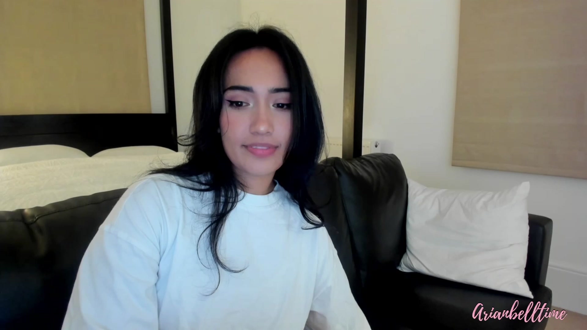 Gallery image thumbnail from ArianBelltime's myfreecams stream on, 02/29/2024, 24:22 image 12 of 20