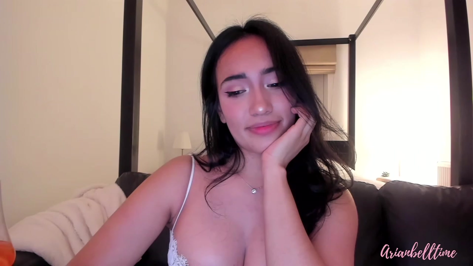 Gallery image thumbnail from ArianBelltime's myfreecams stream on, 03/02/2024, 03:57 image 2 of 20