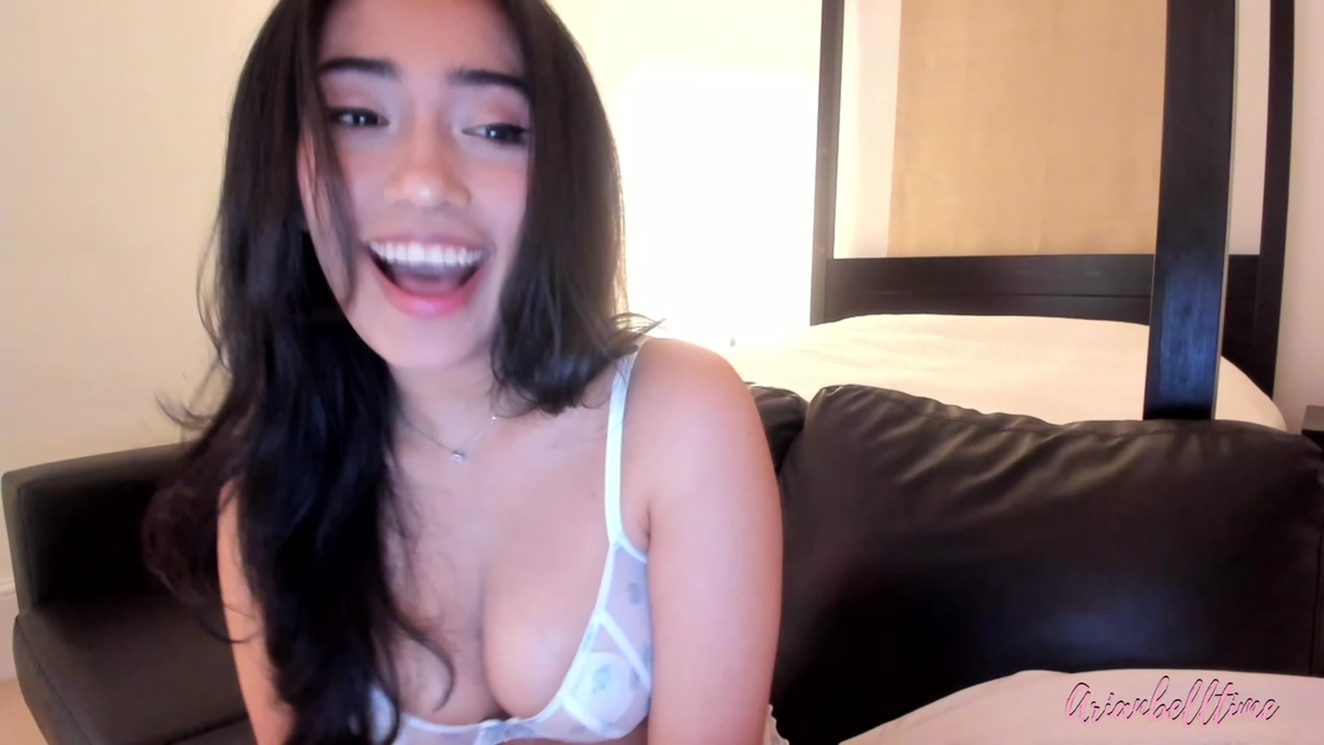 Gallery image thumbnail from ArianBelltime's myfreecams stream on, 03/04/2024, 01:16 image 2 of 20