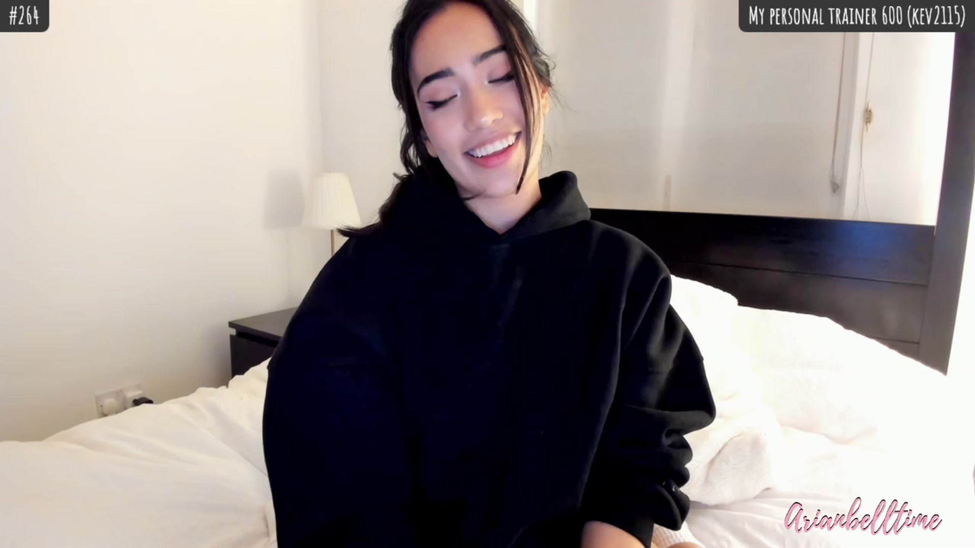 Gallery image thumbnail from ArianBelltime's myfreecams stream on, 03/09/2024, 02:06 image 15 of 20