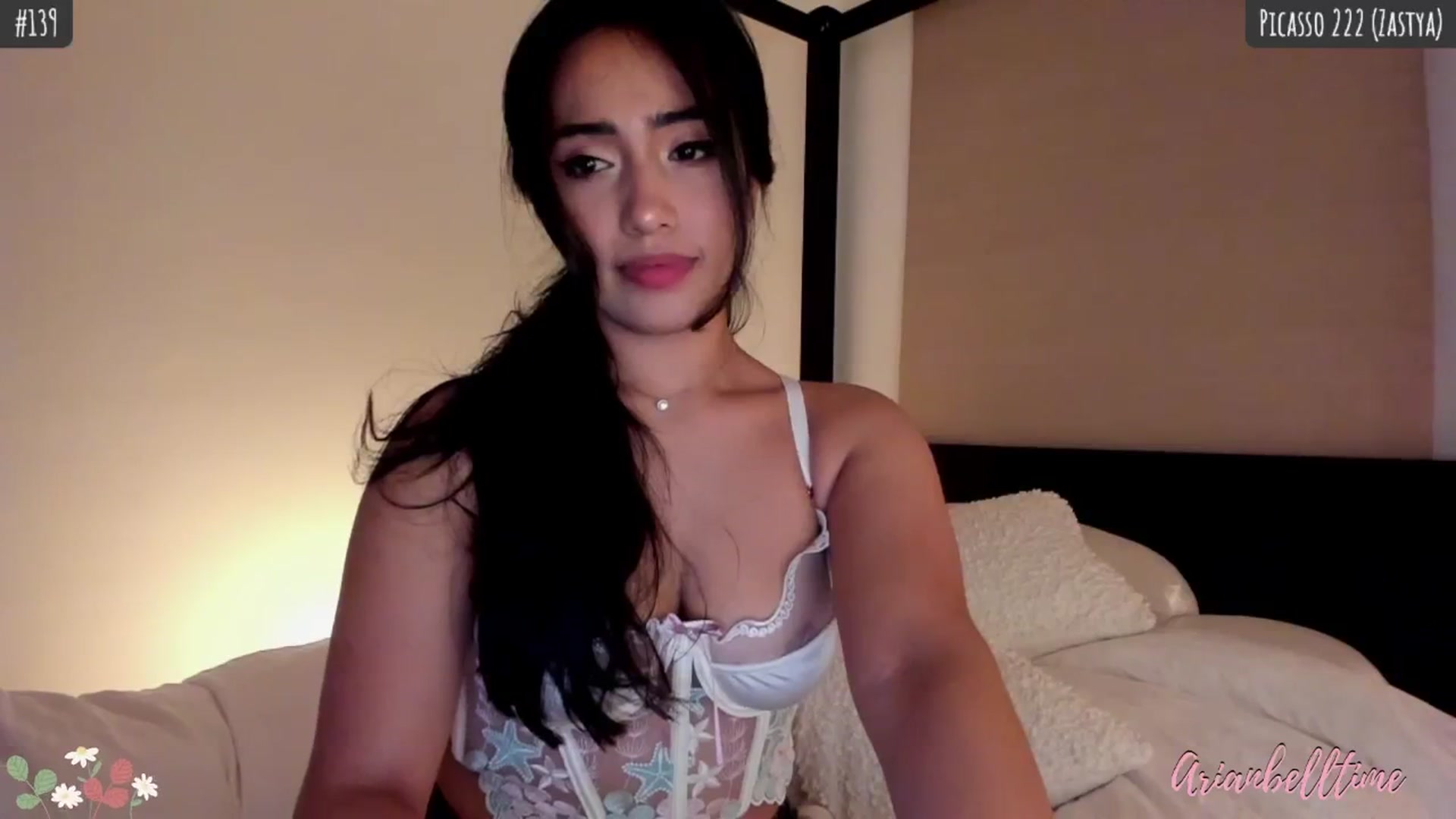 Gallery image thumbnail from ArianBelltime's myfreecams stream on, 04/20/2024, 24:00 image 4 of 20
