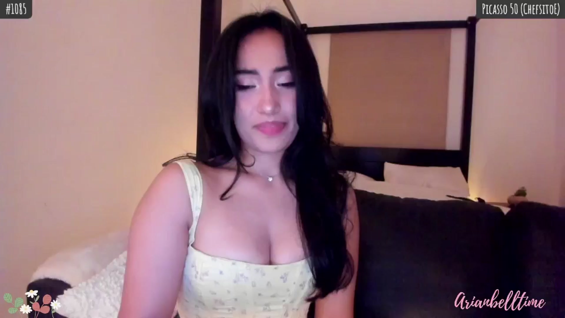 Gallery image thumbnail from ArianBelltime's myfreecams stream on, 05/13/2024, 24:20 image 5 of 20