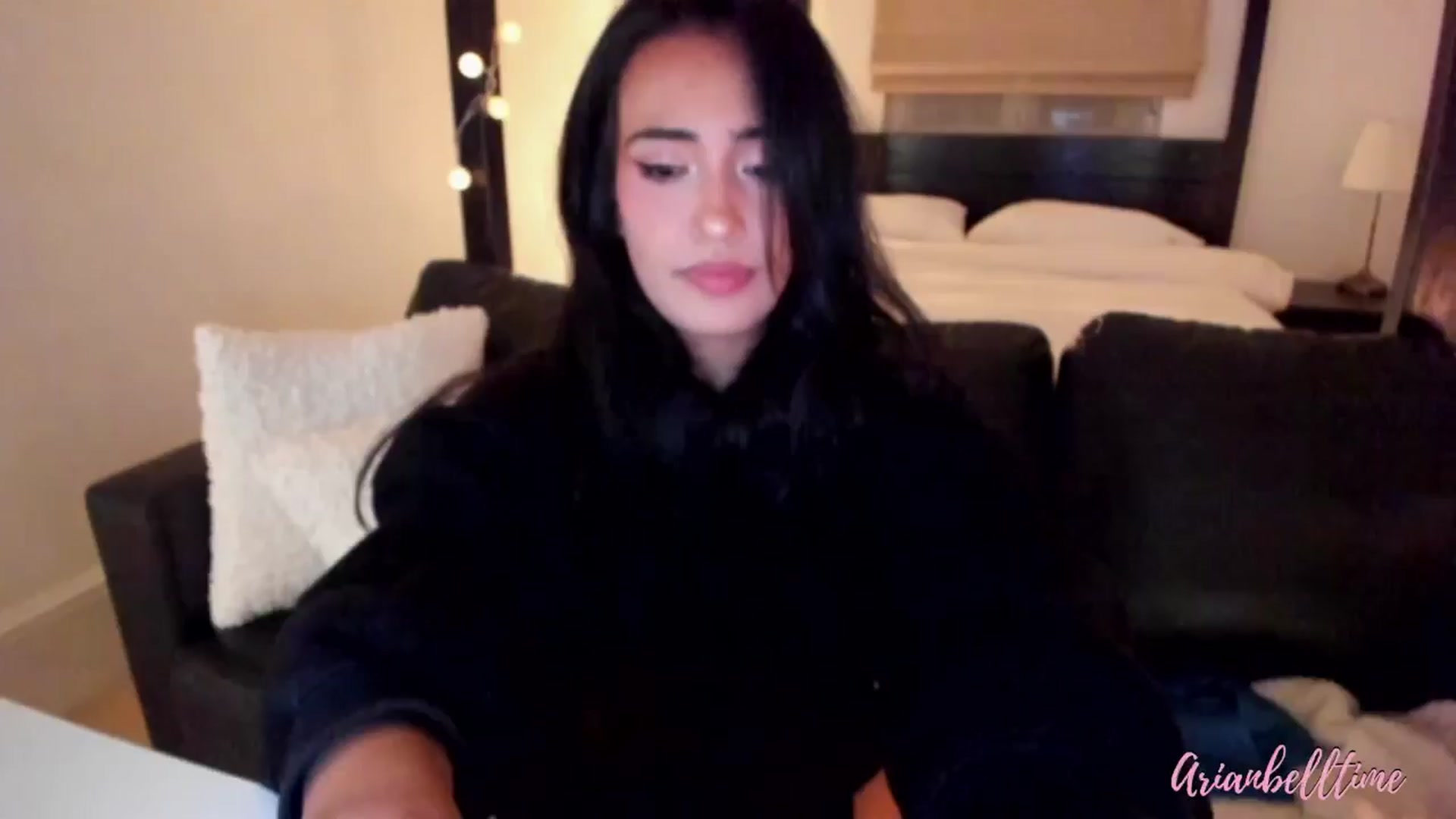 Gallery image thumbnail from ArianBelltime's myfreecams stream on, 07/22/2024, 23:55 image 14 of 20
