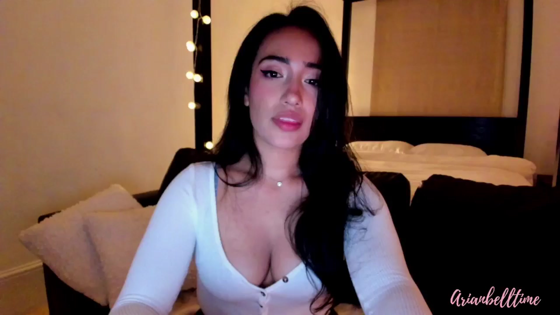 Gallery image thumbnail from ArianBelltime's myfreecams stream on, 07/27/2024, 04:10 image 3 of 20