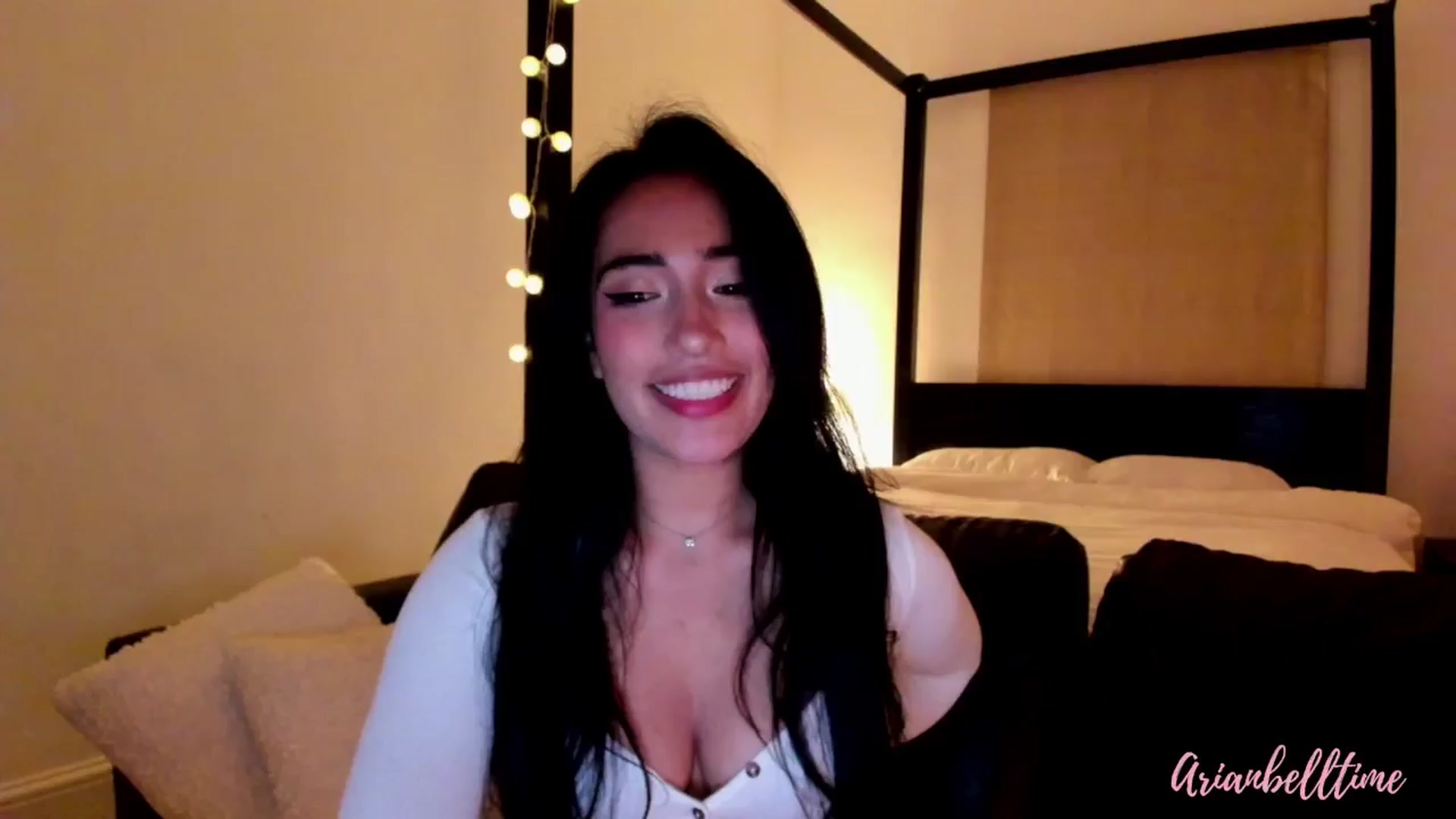 Gallery image thumbnail from ArianBelltime's myfreecams stream on, 07/27/2024, 04:10 image 4 of 20