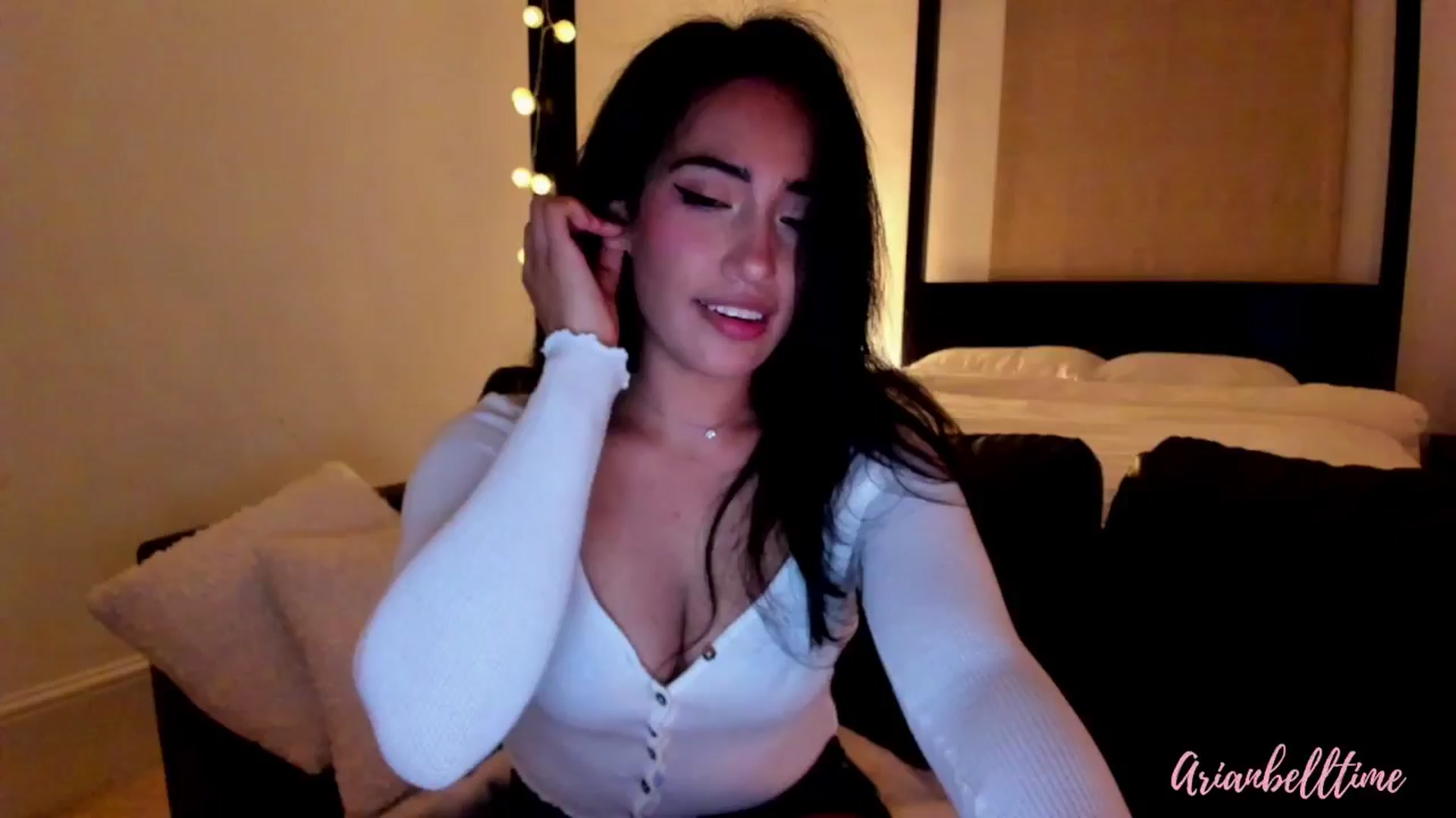 Gallery image thumbnail from ArianBelltime's myfreecams stream on, 07/27/2024, 04:10 image 8 of 20