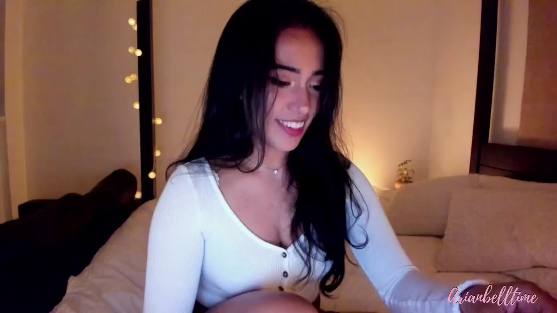 Gallery image thumbnail from ArianBelltime's myfreecams stream on, 08/08/2024, 24:03 image 8 of 20