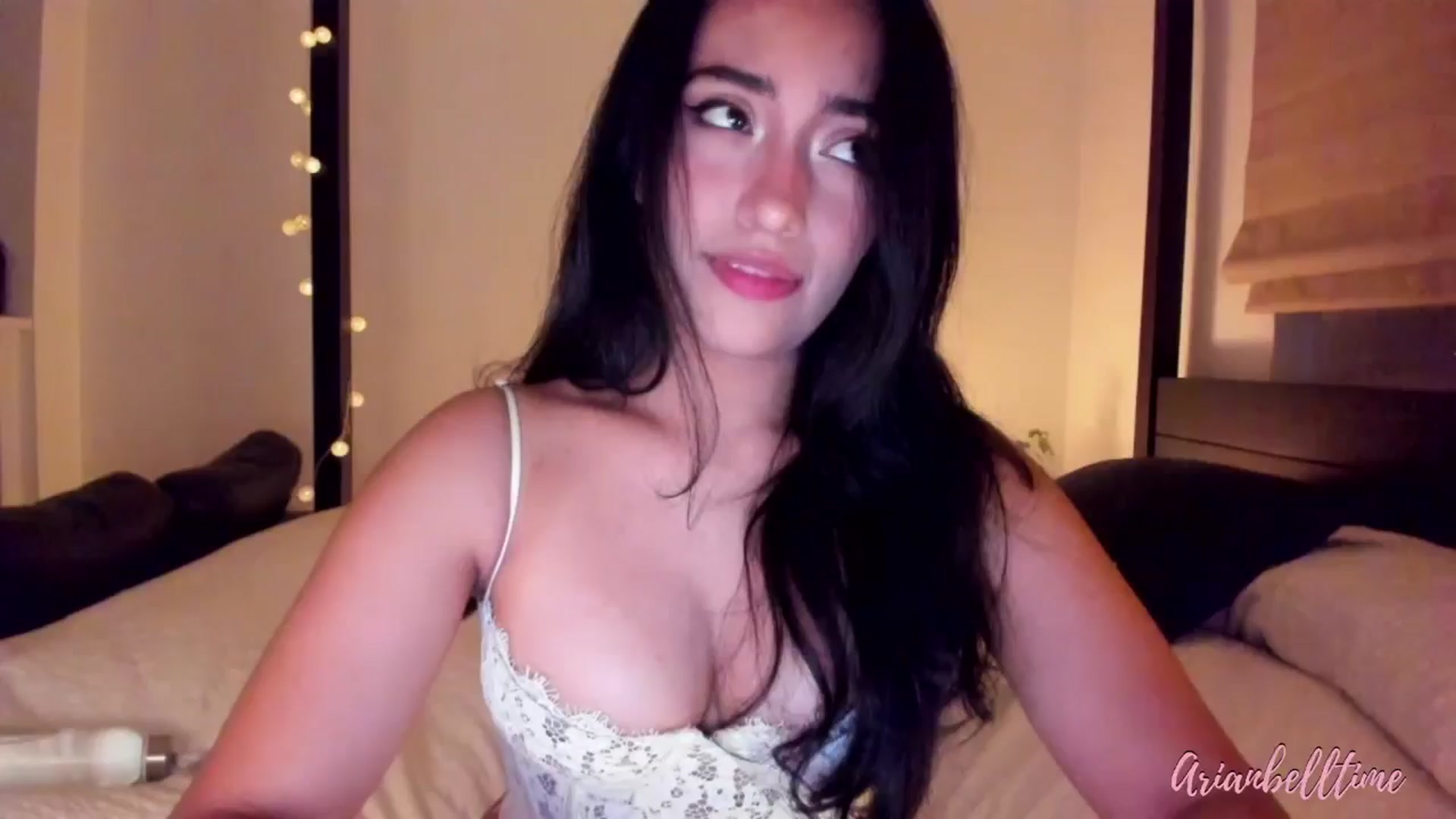 Gallery image thumbnail from ArianBelltime's myfreecams stream on, 08/09/2024, 22:28 image 14 of 20