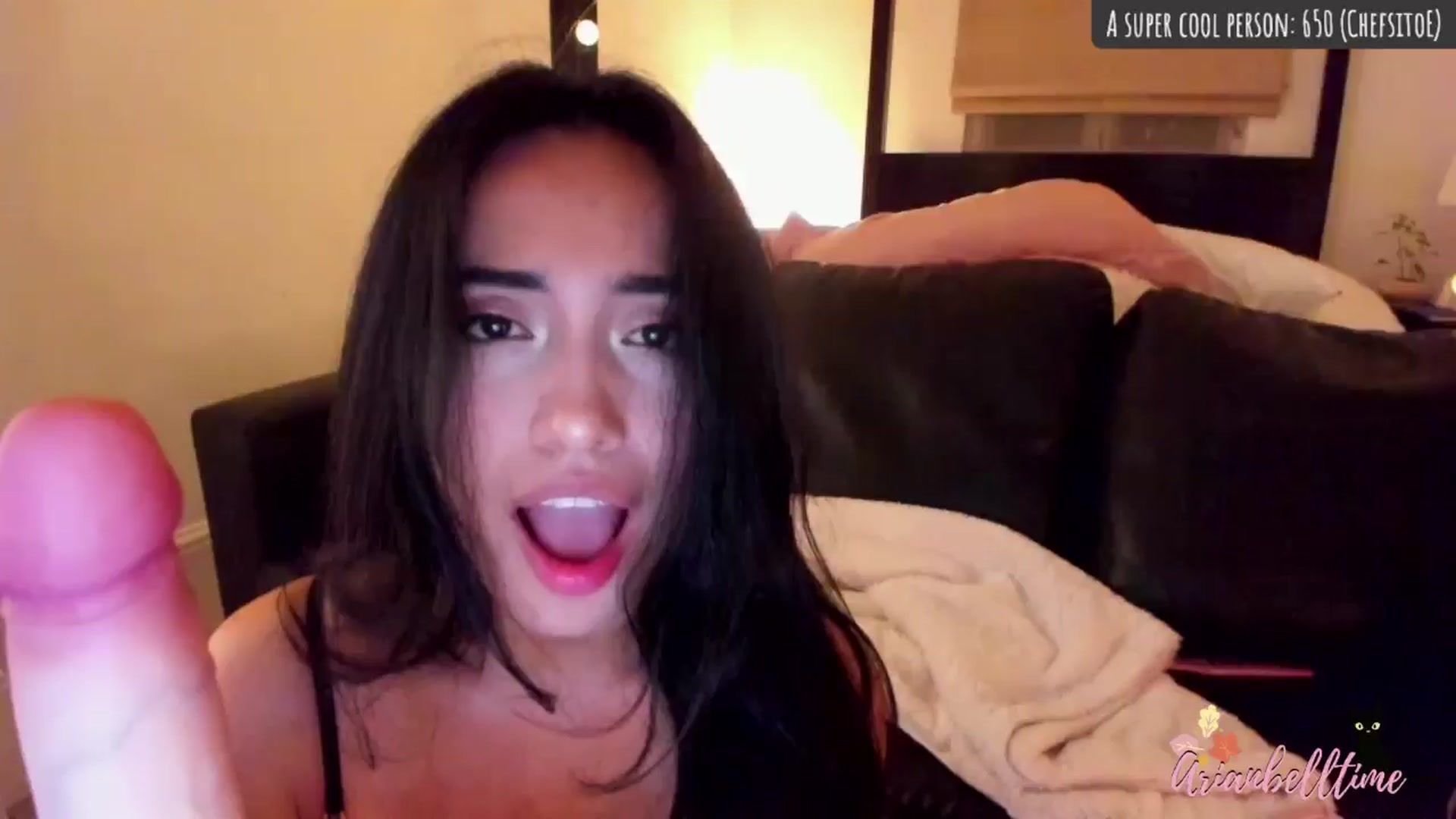 Gallery image thumbnail from ArianBelltime's myfreecams stream on, 10/15/2024, 04:03 image 15 of 20