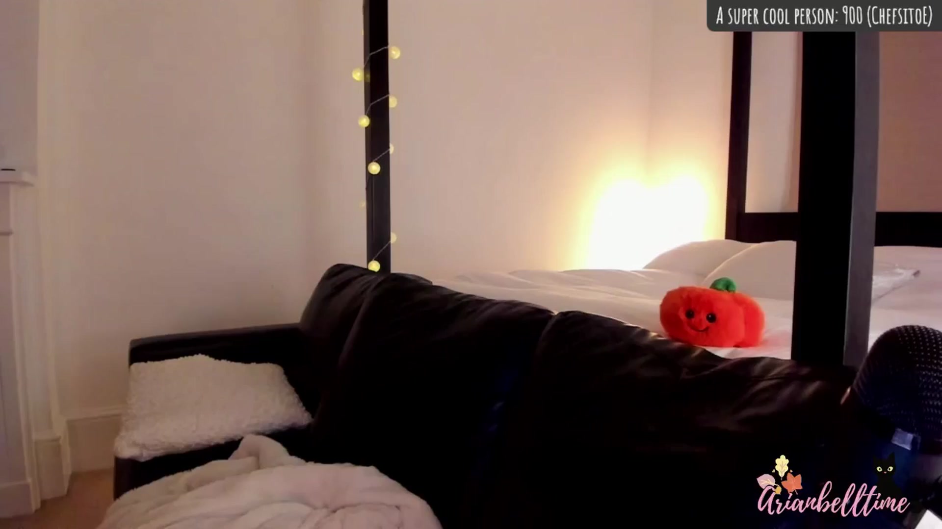 Gallery image thumbnail from ArianBelltime's myfreecams stream on, 10/17/2024, 03:37 image 12 of 20