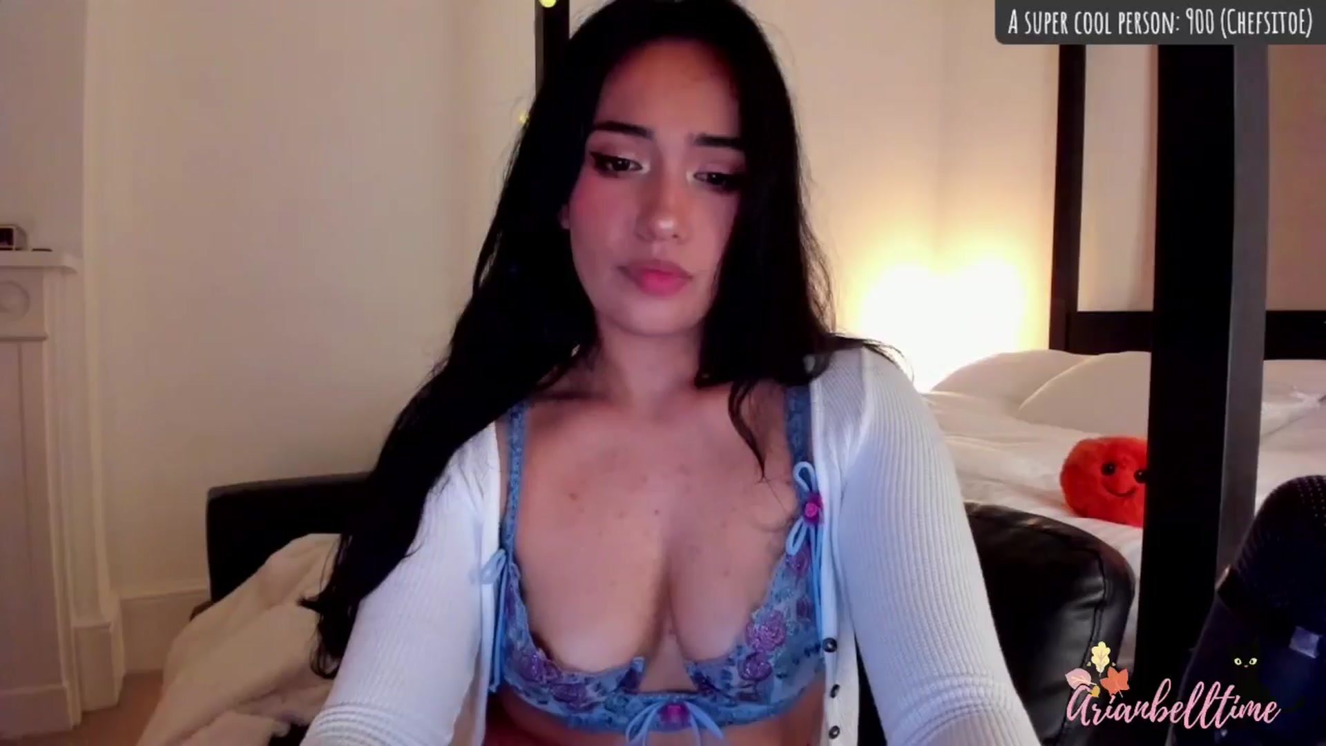 Gallery image thumbnail from ArianBelltime's myfreecams stream on, 10/17/2024, 03:37 image 20 of 20