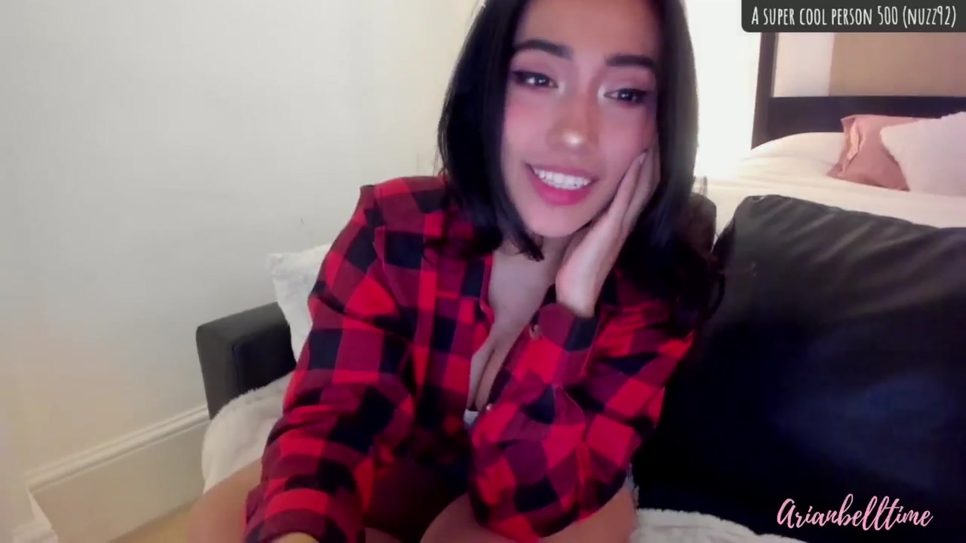 Gallery image thumbnail from ArianBelltime's myfreecams stream on, 12/13/2024, 03:56 image 12 of 20