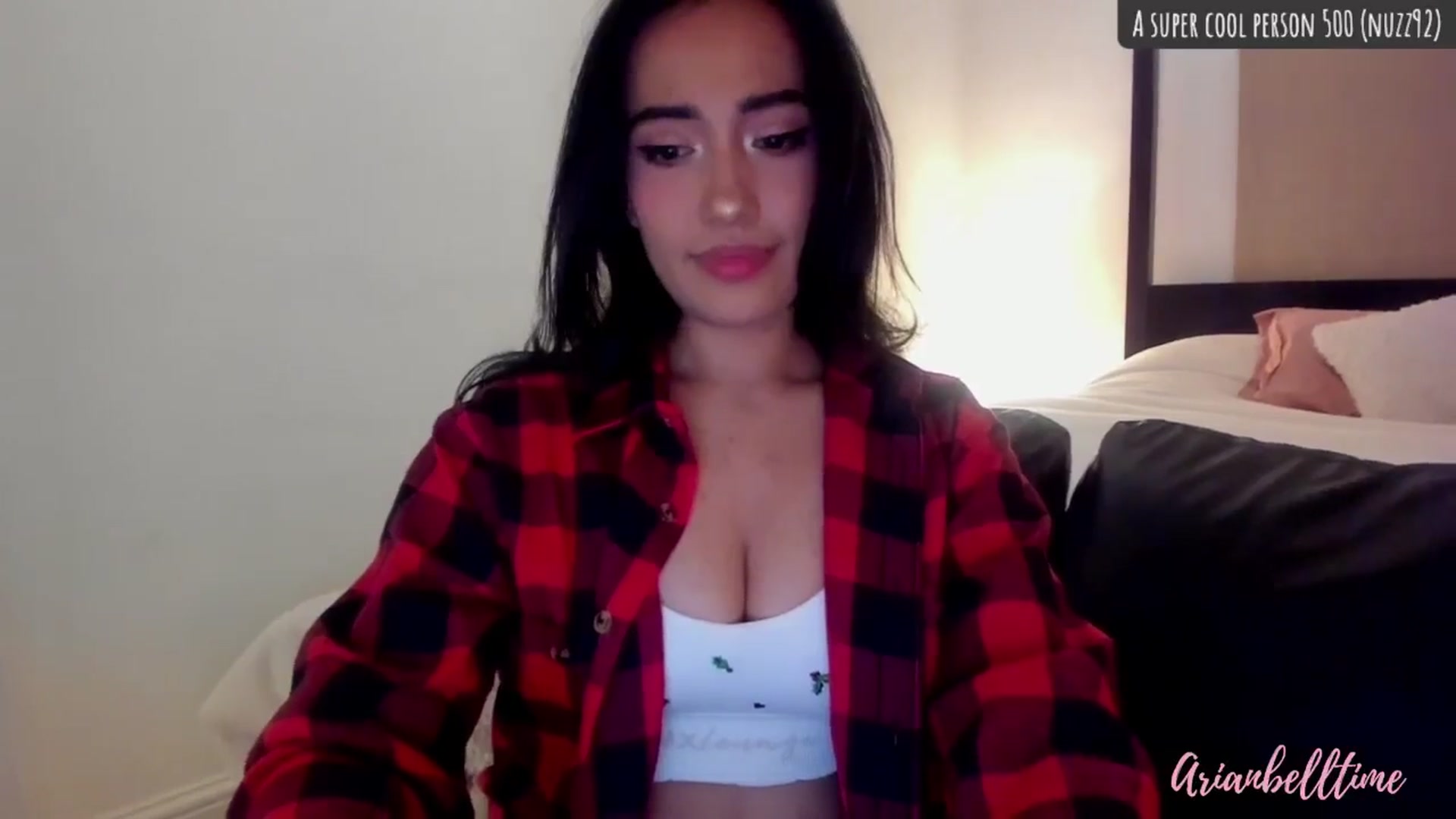 Gallery image thumbnail from ArianBelltime's myfreecams stream on, 12/13/2024, 03:56 image 17 of 20