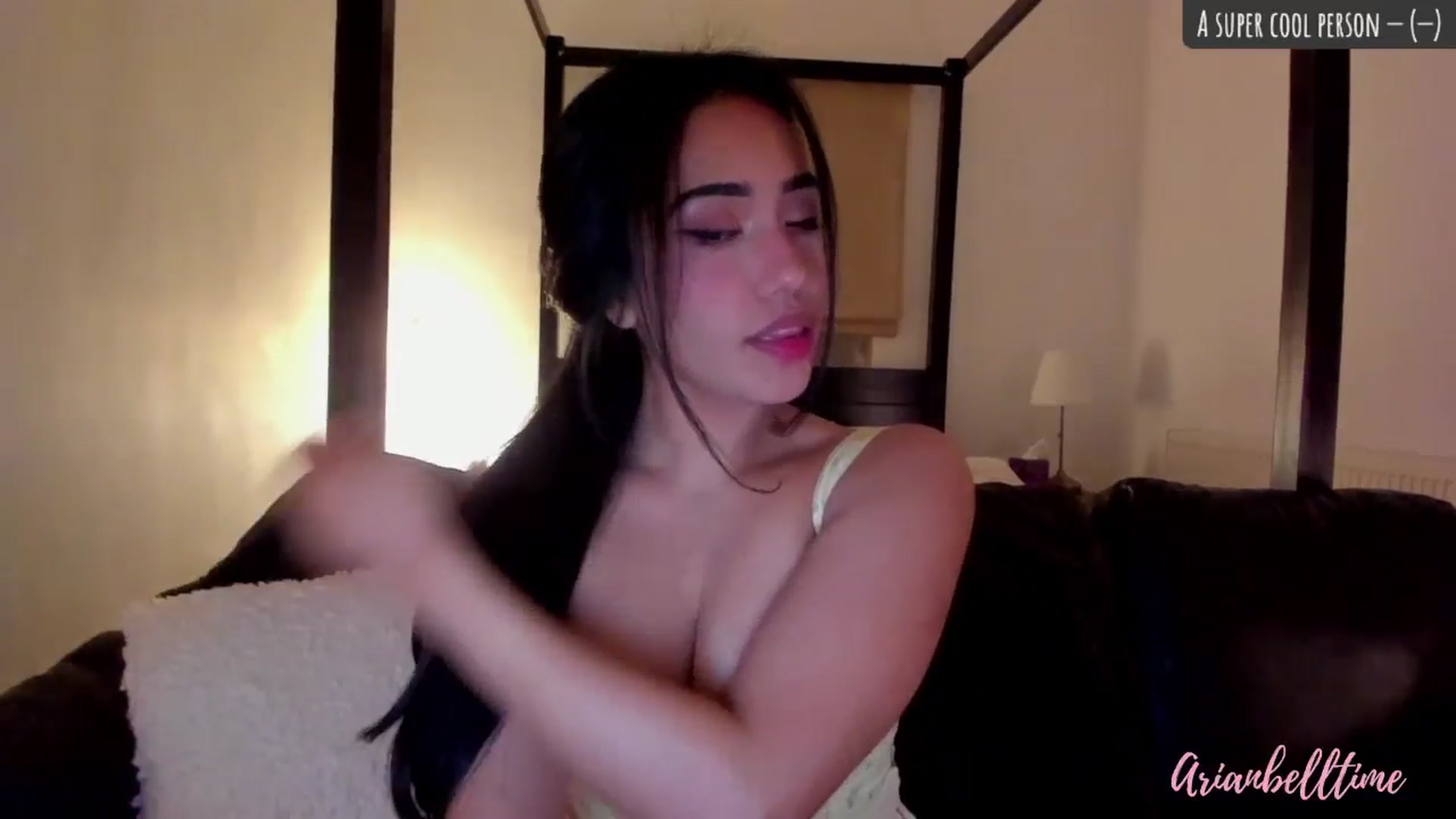 Gallery image thumbnail from ArianBelltime's myfreecams stream on, 02/07/2025, 24:00 image 16 of 20