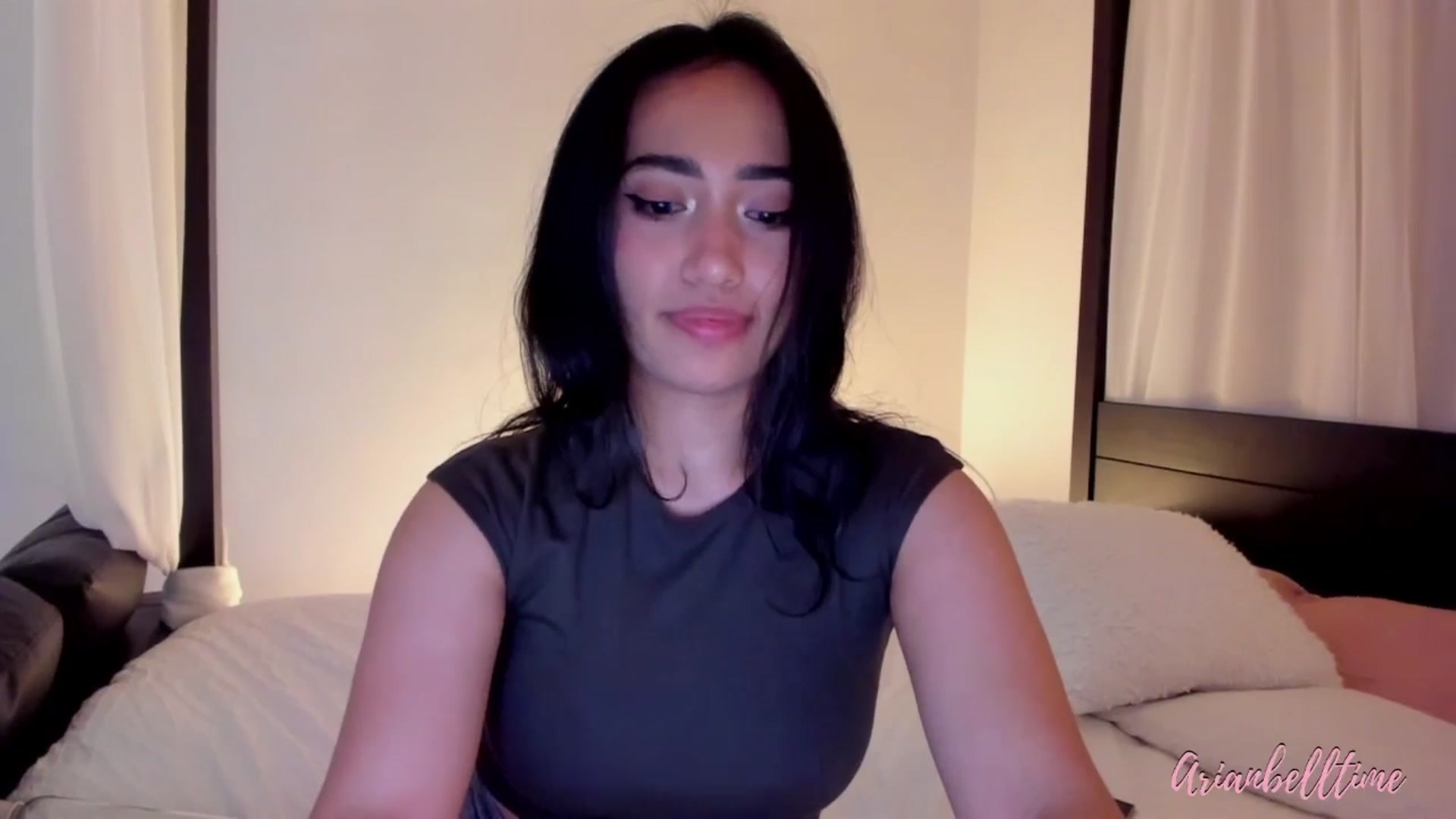 Gallery image thumbnail from ArianBelltime's myfreecams stream on, 04/30/2025, 24:22 image 13 of 20